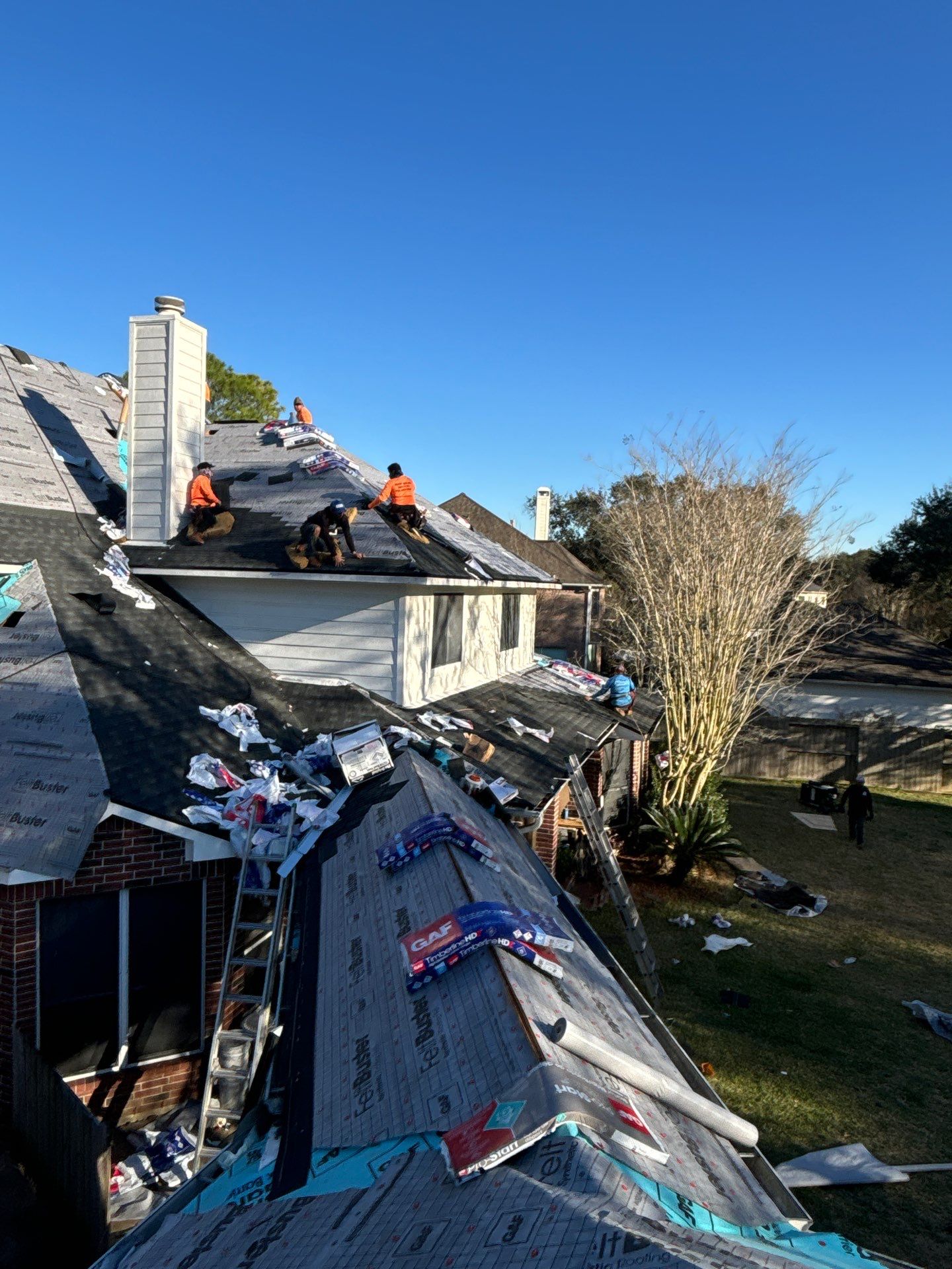 Roof Replacement in The Forest of Friendswood, Friendswood TX by Roof Repair Company