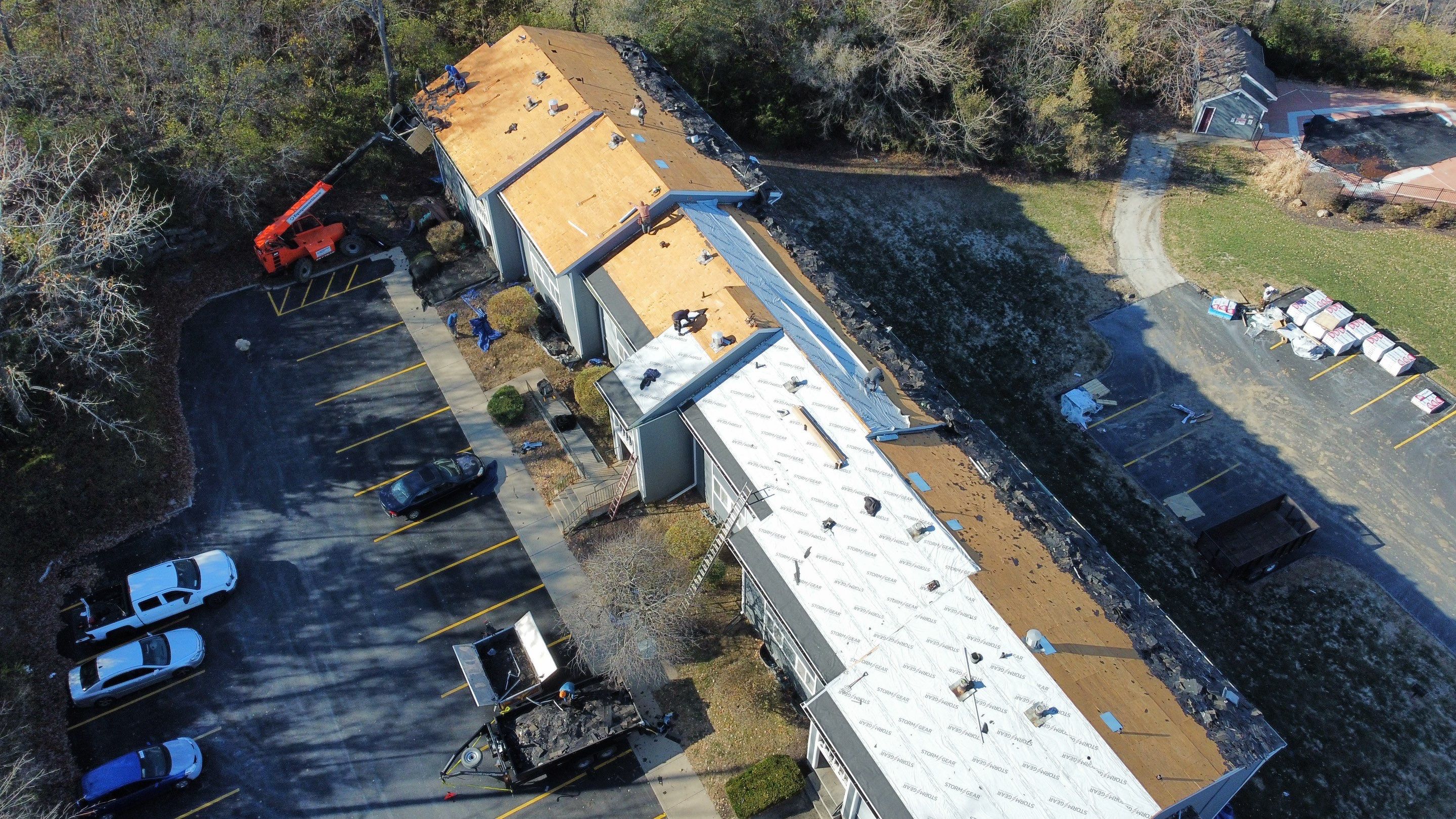 Commercial Shingle Install - Atlas Prolam Shingle - Color Black Shadow by Titan Commercial & Residential Roofing 