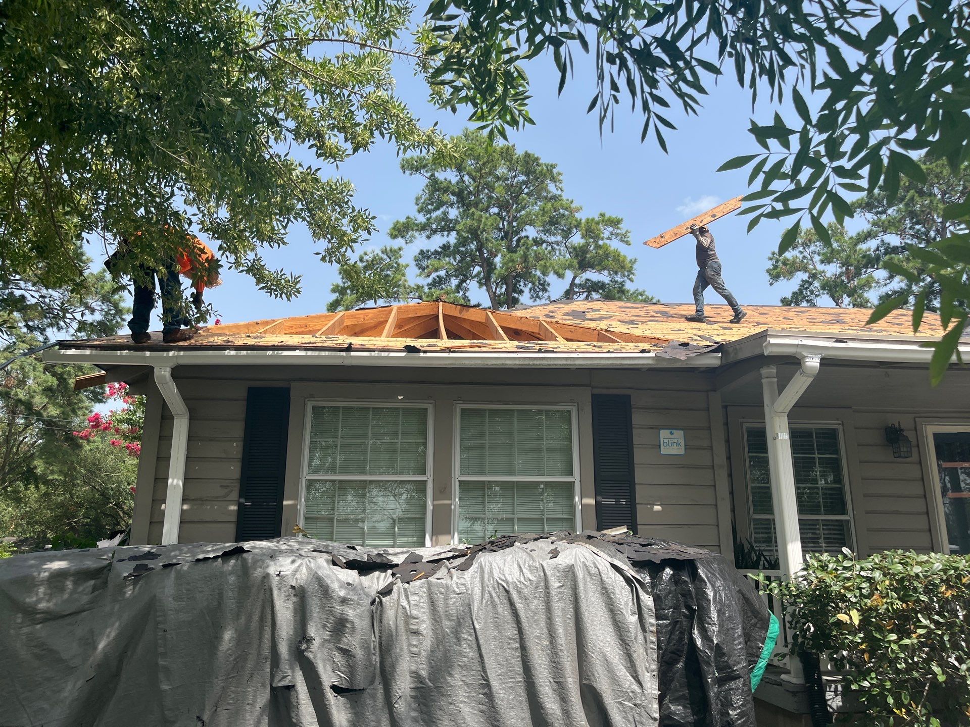 Residential Roofing Installation using Owen's Corning Duration (Lifetime) Shingles by Roof Repair Company