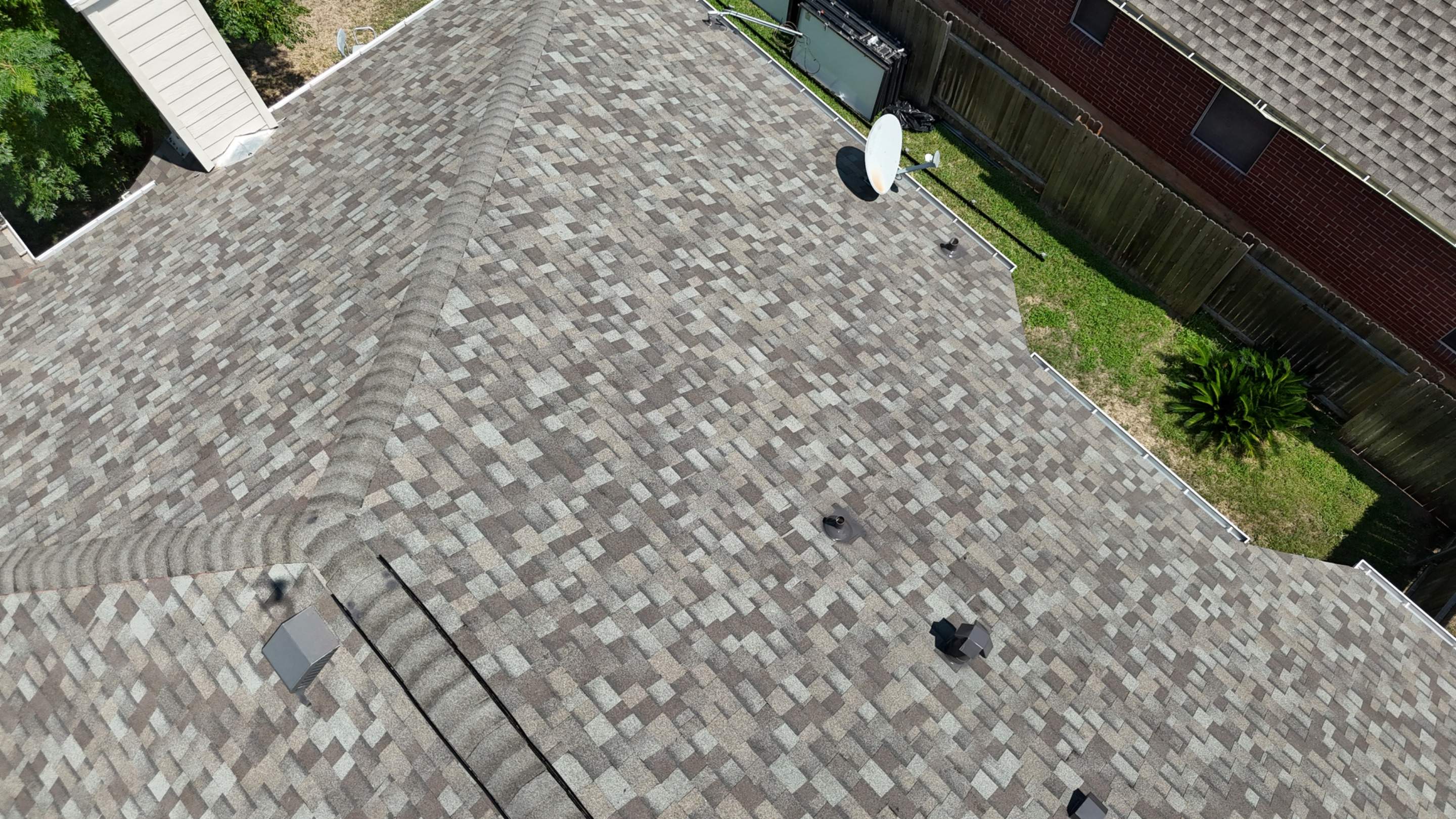 Driftwood - Owens Corning TruDefinition Duration by RoofsOnly.com