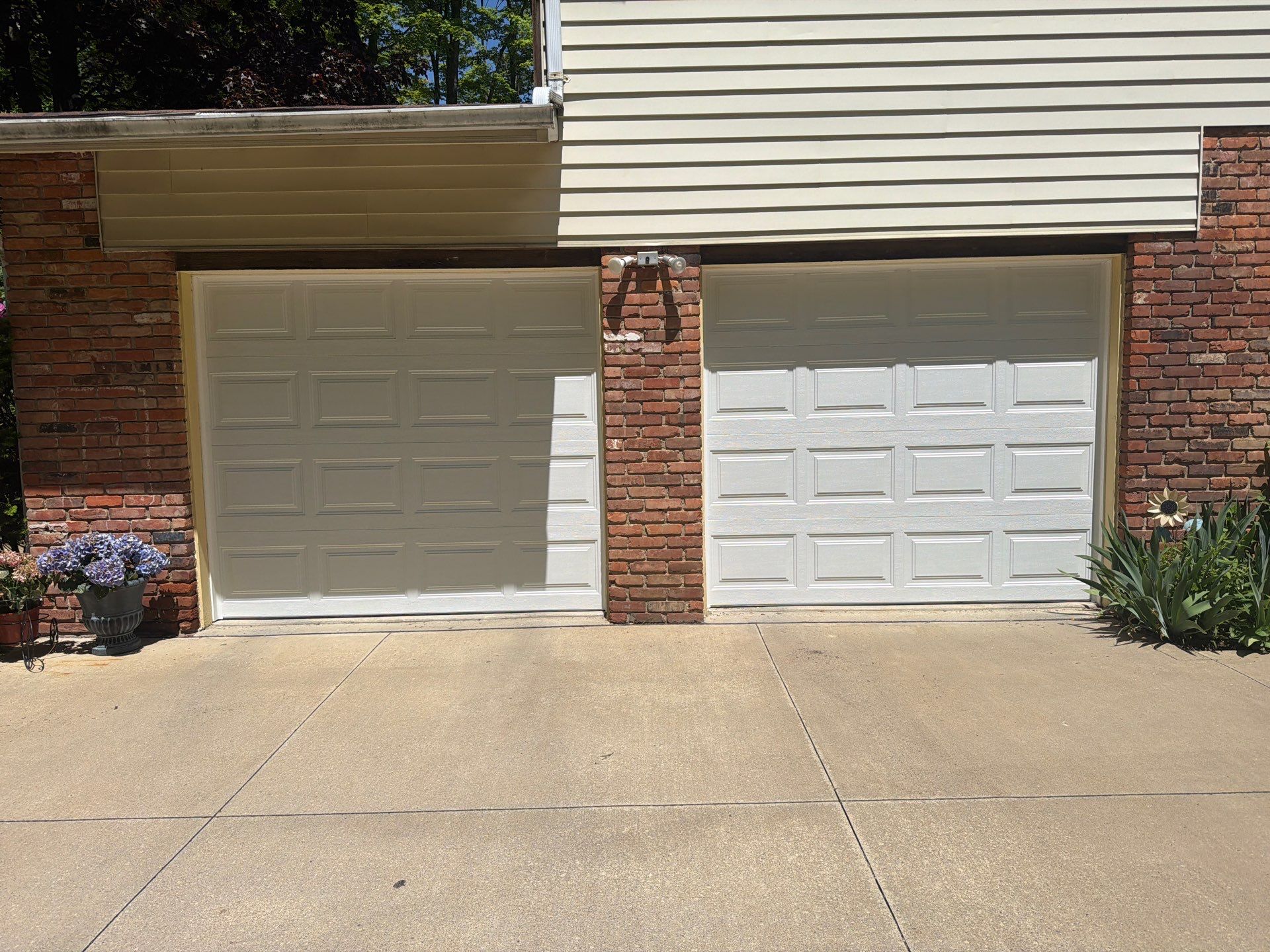New Garage Door and Opener in Chesterland OH by Ohio Garage Door Repair