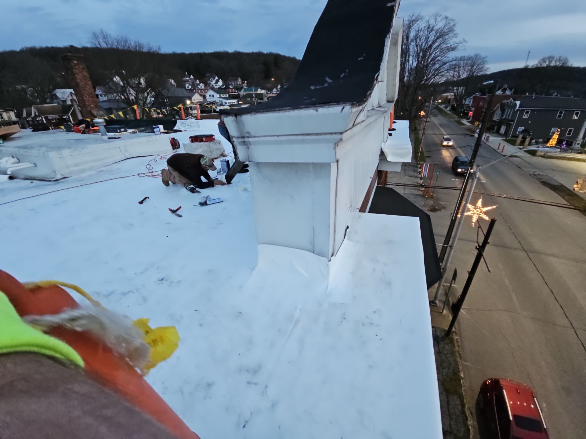 Western Auto  by 768 ROOF, LLC.