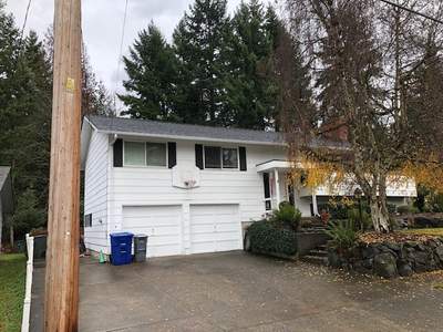 6504 Bellevue