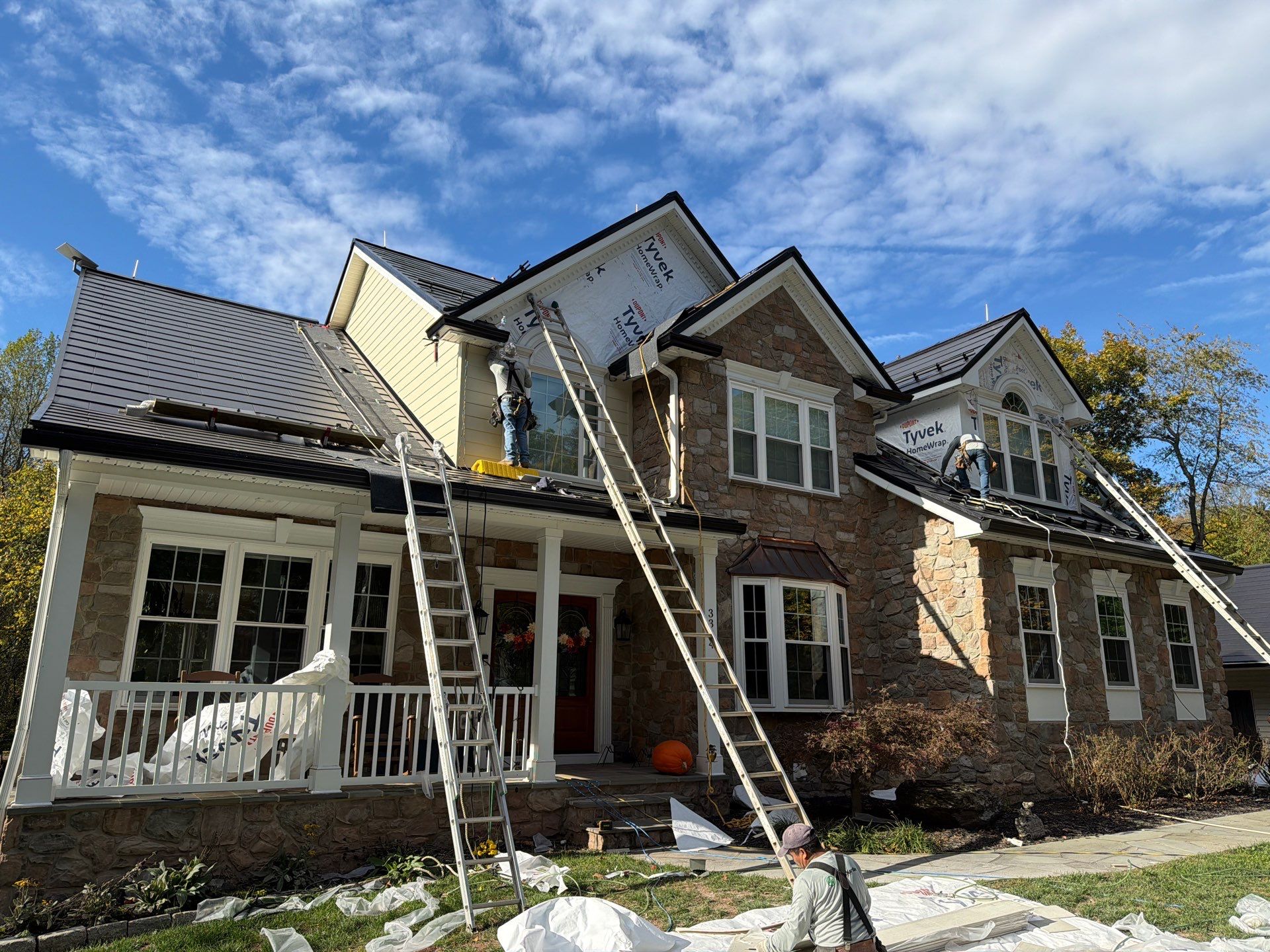 Beautiful James Hardie Siding & Tesla Solar Roof by American Home Contractors