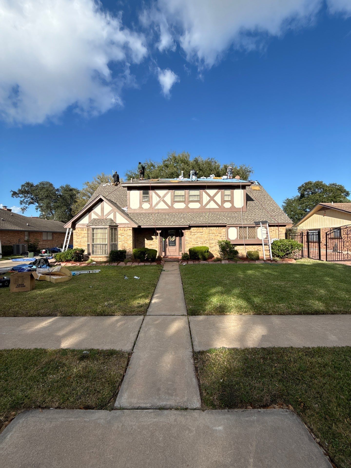Residential Roof Replacement using GAF HDZ - Weathered Wood by Elite Roofing LLC