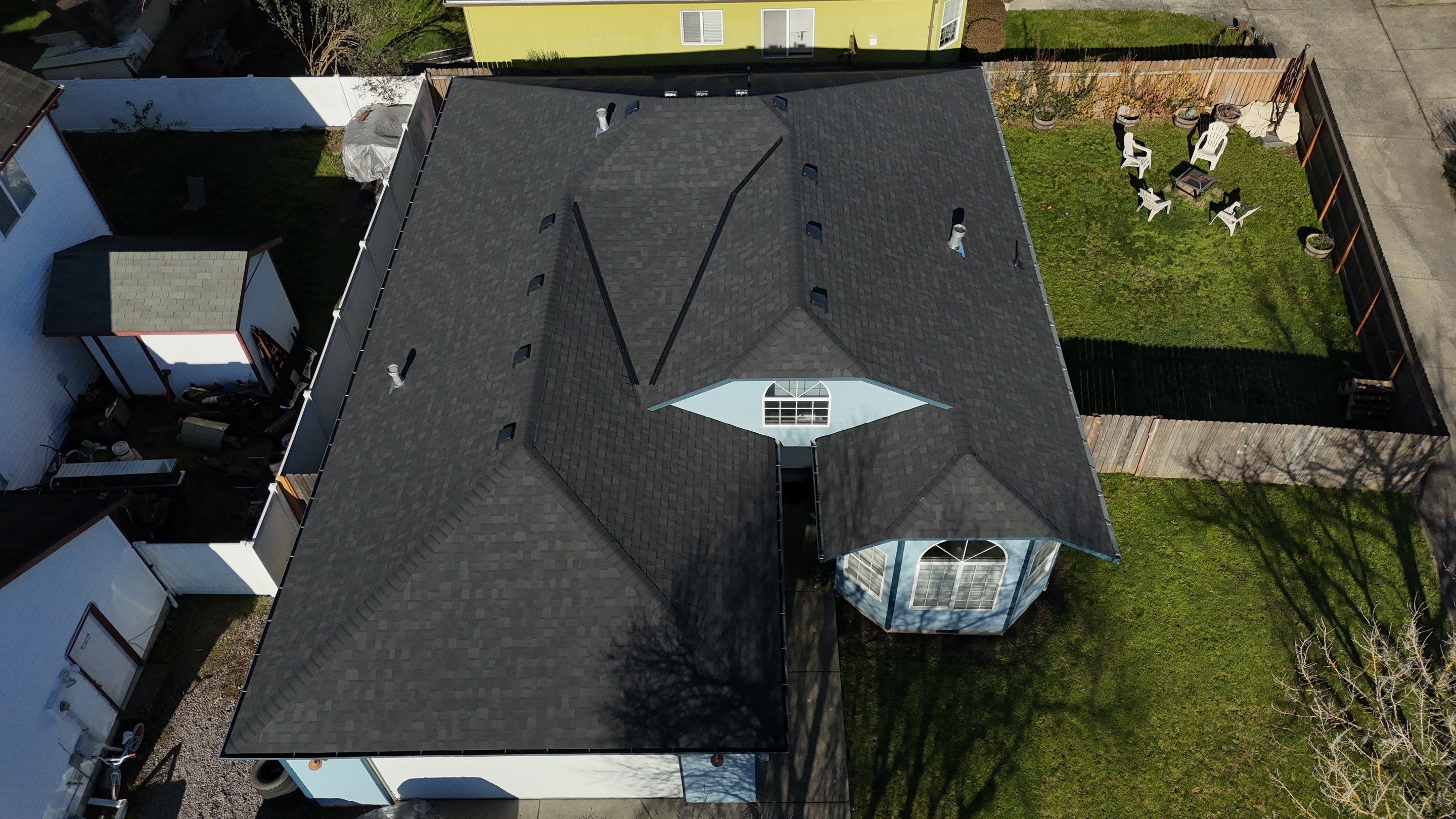 Onyx Black | Roof Replacement in Vancouver WA, 98682 by Valiant Roofing, LLC