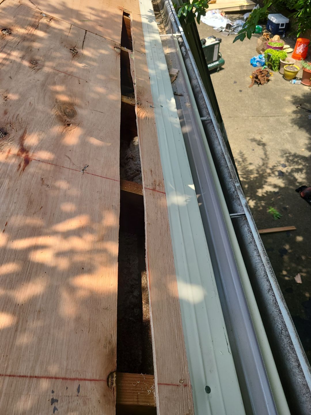 Arlington: Roof Replacement with CertainTeed Landmark Pro in Max Def Georgetown Gray by RM Banning, Inc.