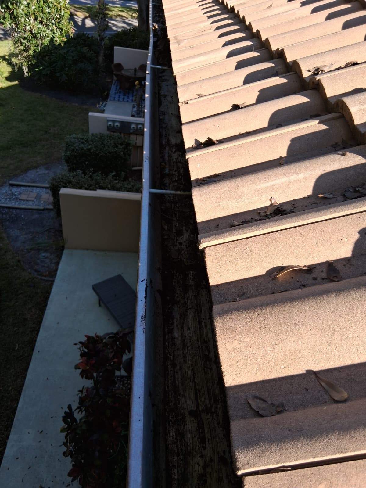 Gutter Cleaning Service in Sarasota FL by Gutter Professors