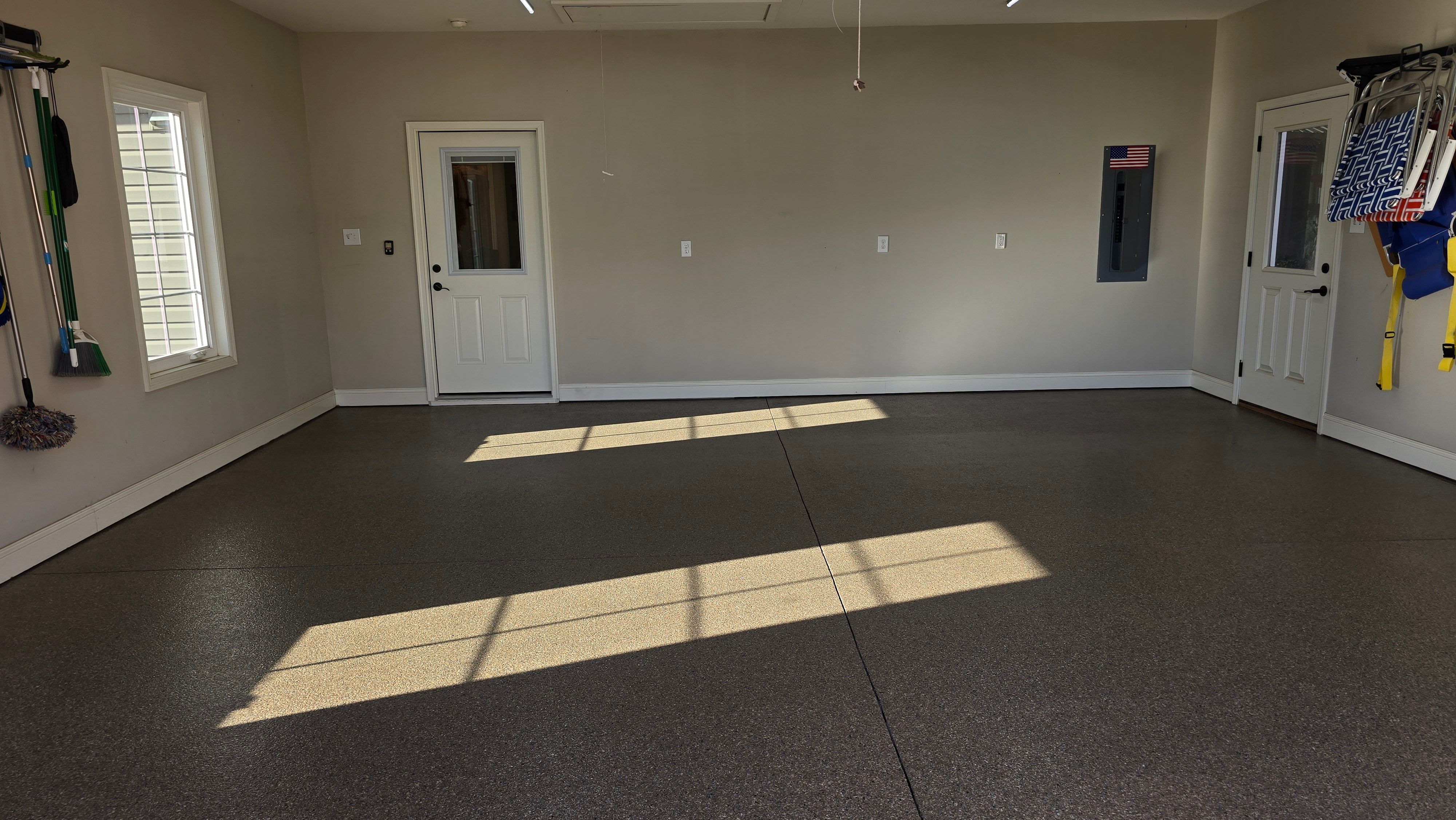 Garage using Obsidian by Elite Floor Solutions