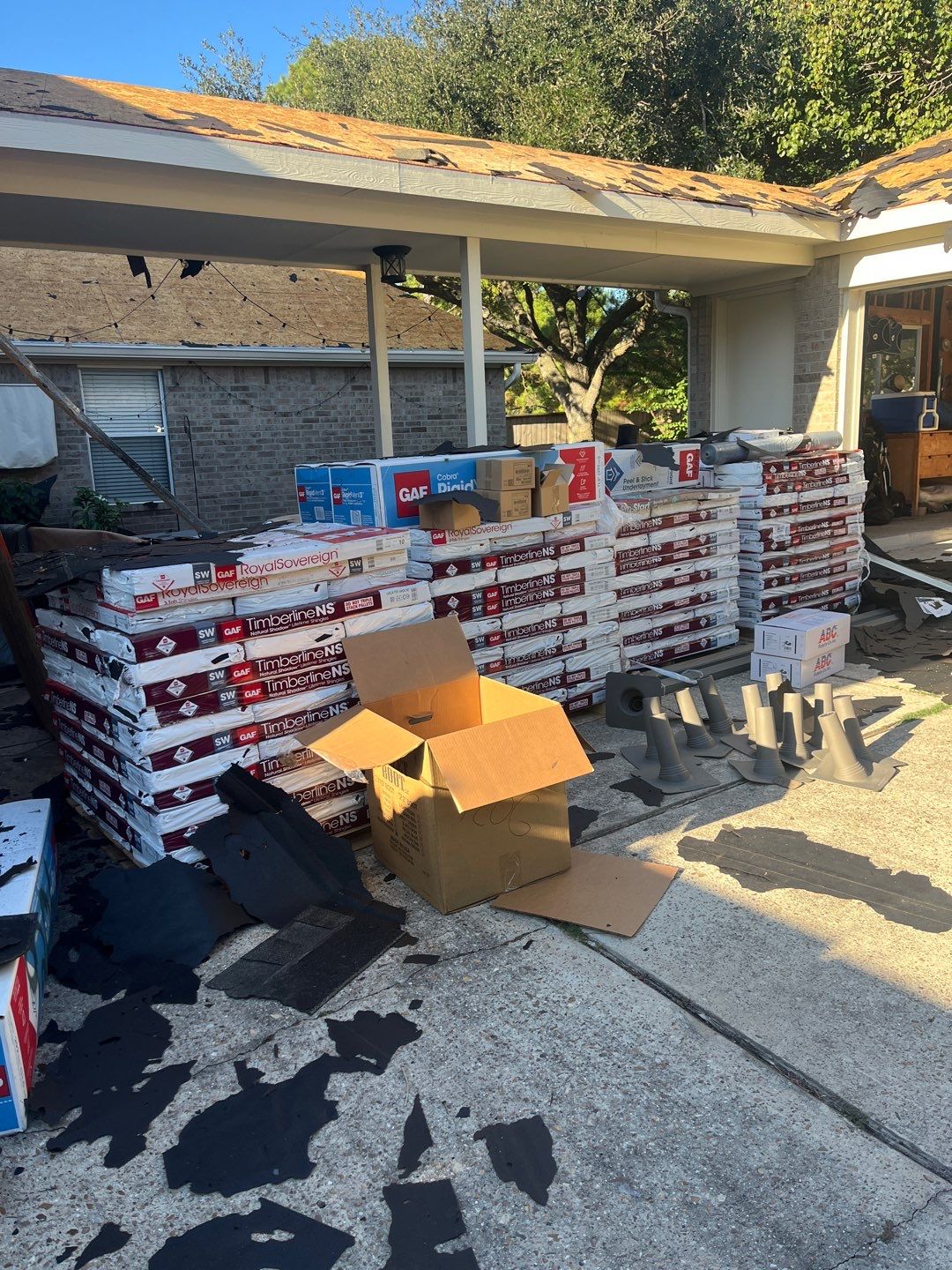 Residential Roof Replacement using GAF - NATURAL SHADOW - WEATHERED WOOD by Elite Roofing LLC