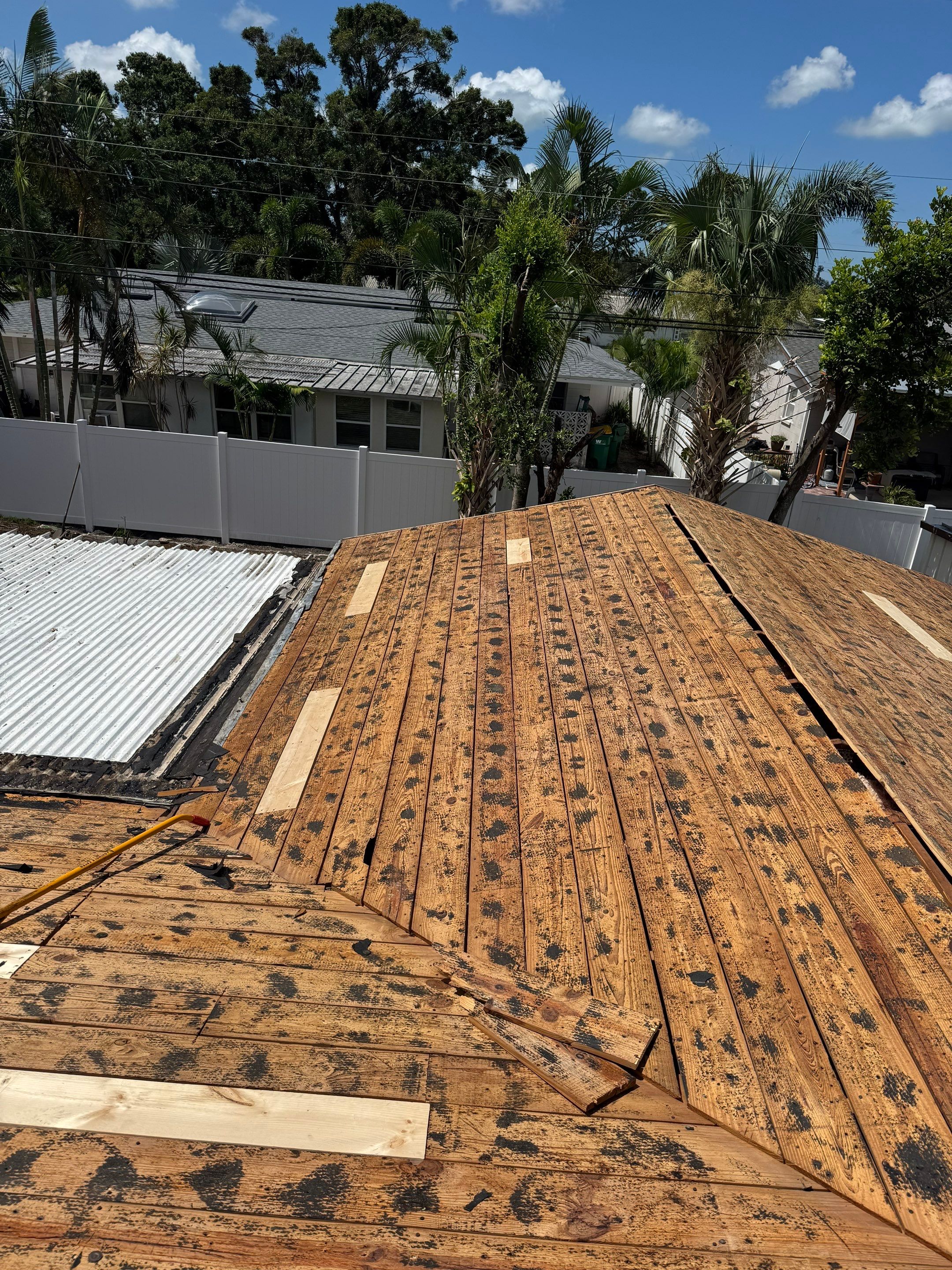 Project in Seminole 33772 by Mitchell Roofing Company LLC 