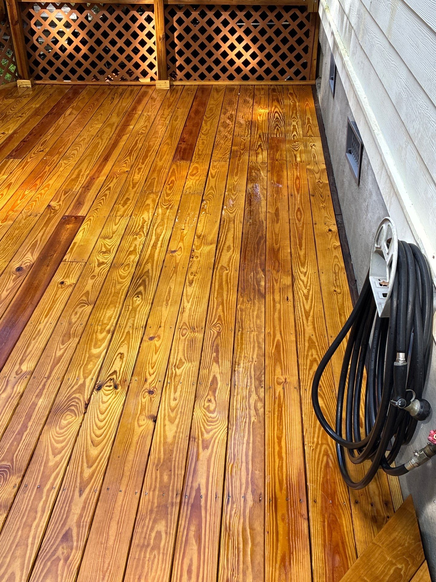 Deck using Wood Sealant by DuraSeal