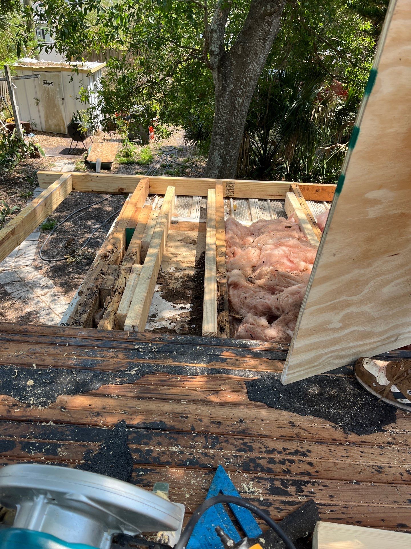 Project in Gulfport 33707 by Mitchell Roofing Company LLC 
