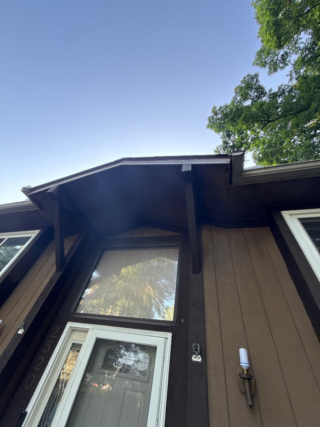Siding Replacement using Alside D4 Odyssey-Plus Dutchlap Ageless Slate by 180 Contractors