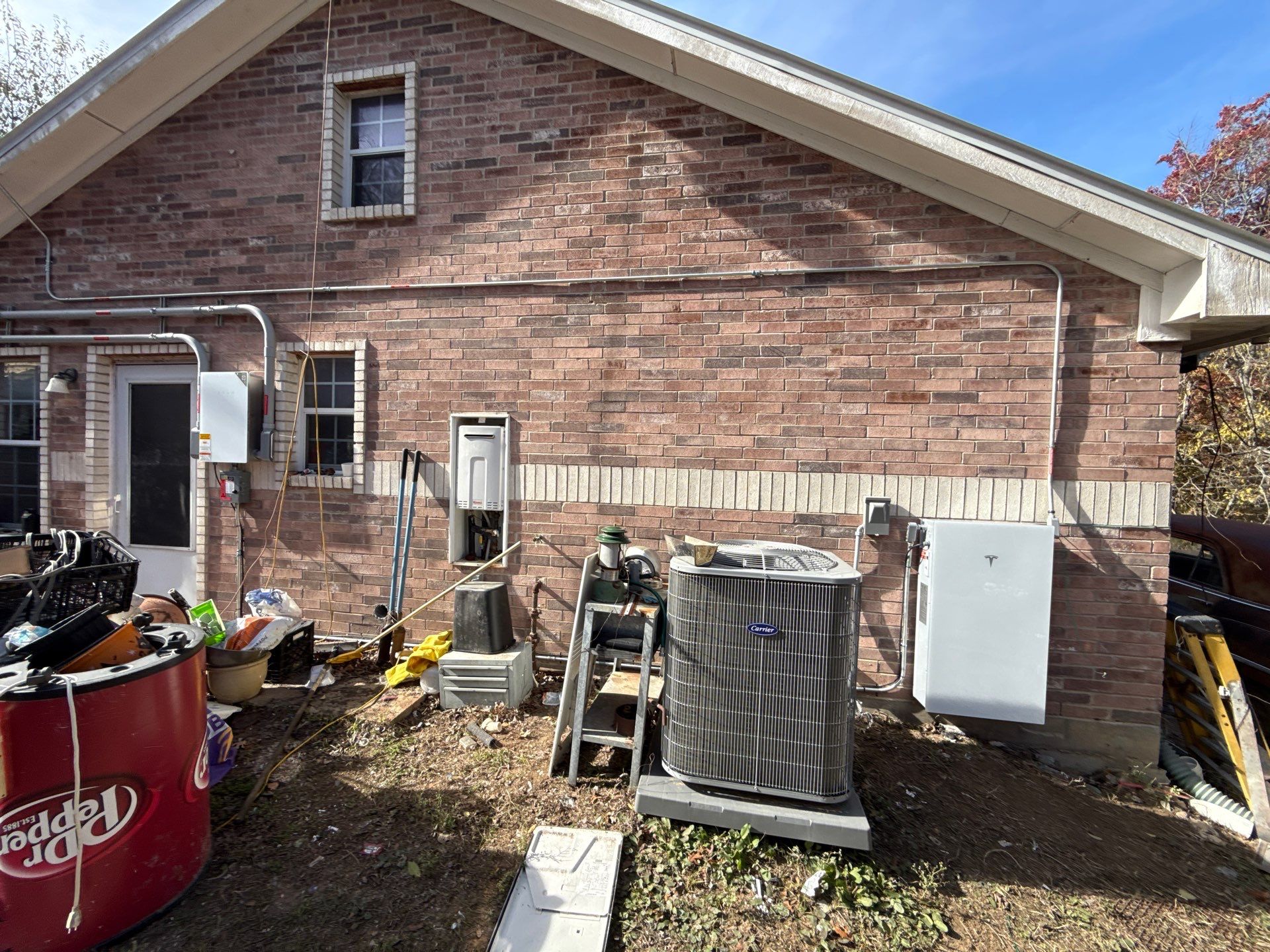 Glendas 12.15KW Solar and 13.5KW Battery Backup by Trojan Solar