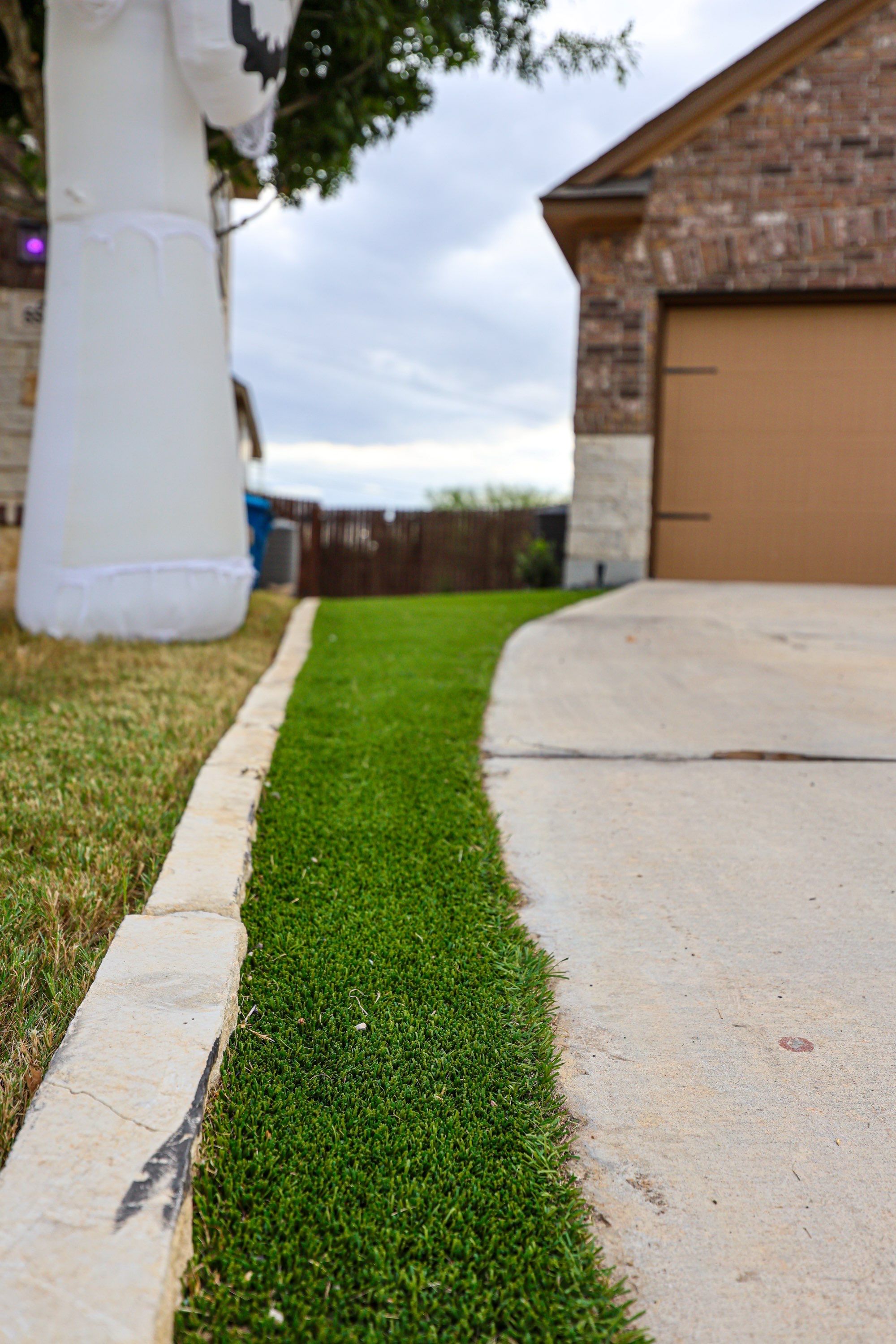 Wortham Oaks - San Antonio, TX by Hole In One Lawns, LLC