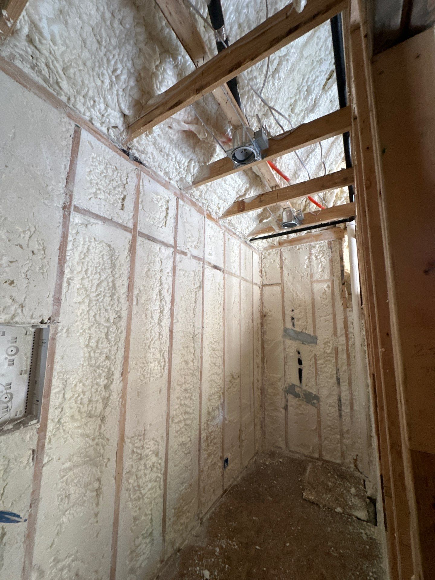 Full encapsulation with open cell spray foam on this custom home in Dallas by Apex Insulation Solutions