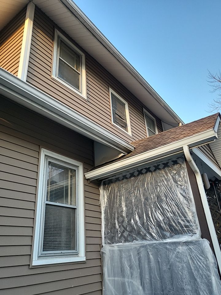 ATLAS PINNACLE COLOR: WEATHERED WOOD DRIP EDGE: MUSKET BROWN by Eagle Eye Roofing