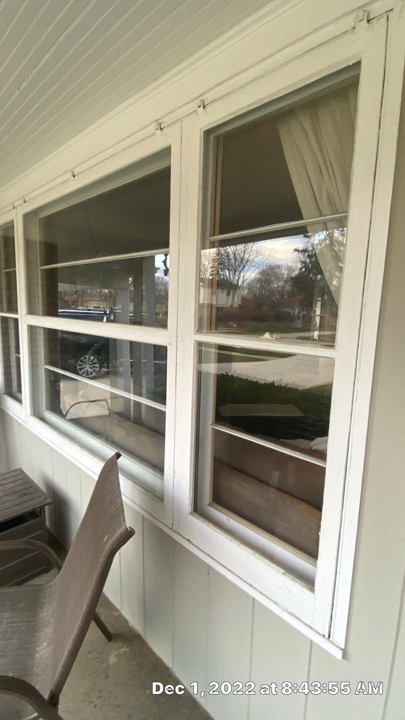 Window Installation using Replace windows  by Smart Roof