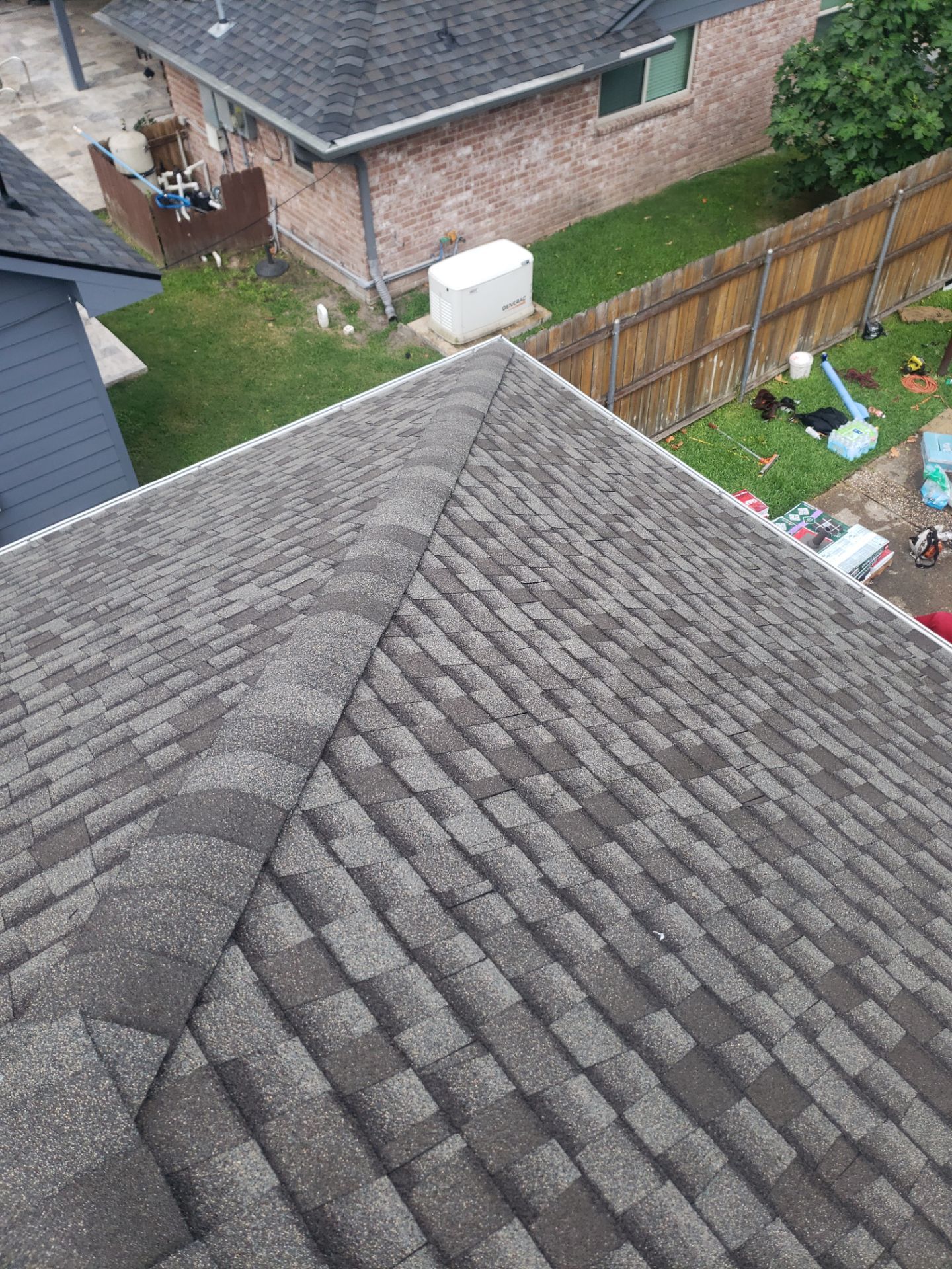 GAF UHDZ - Weathered Wood by Elite Roofing LLC