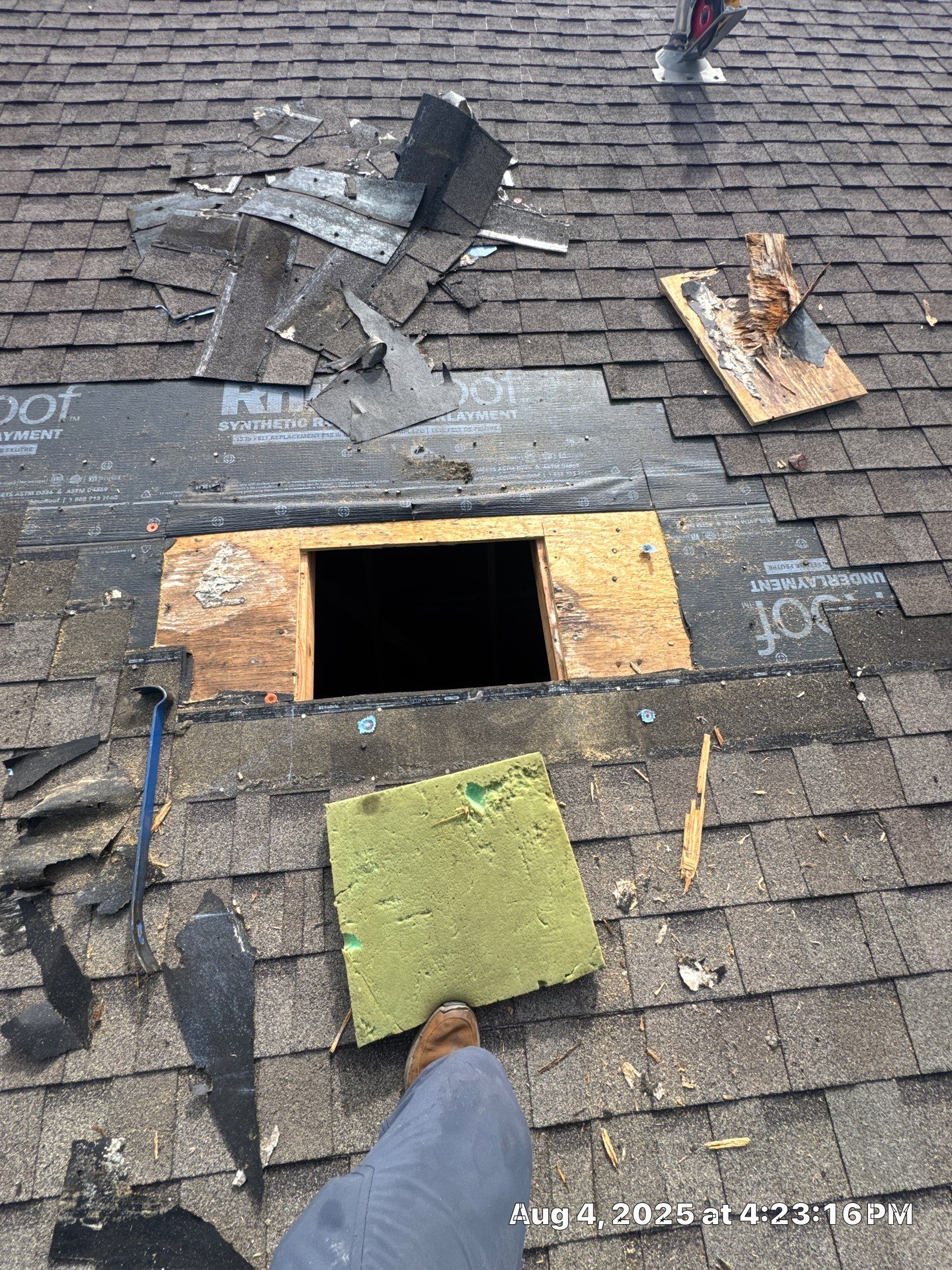 Kings Reserve Willowbrook by Hartland Roofing & Construction