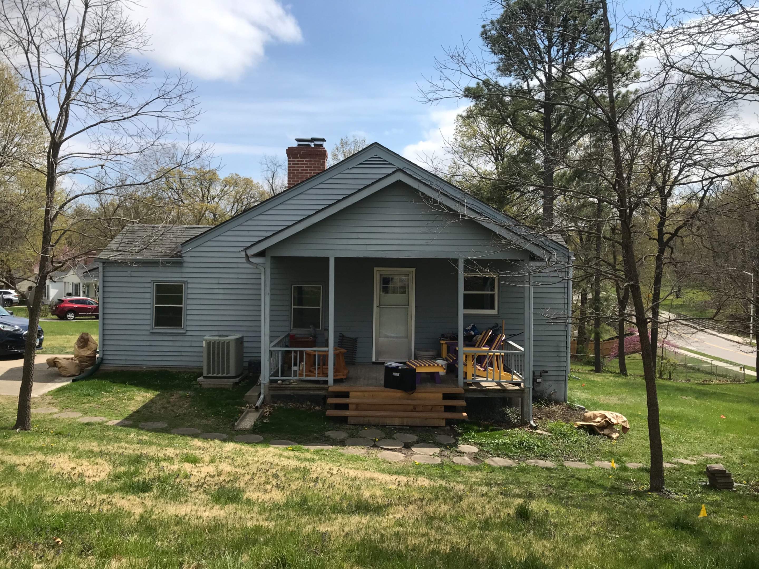 Siding Installation using Premium Point  by EEC  Windows, Siding & Roofing 