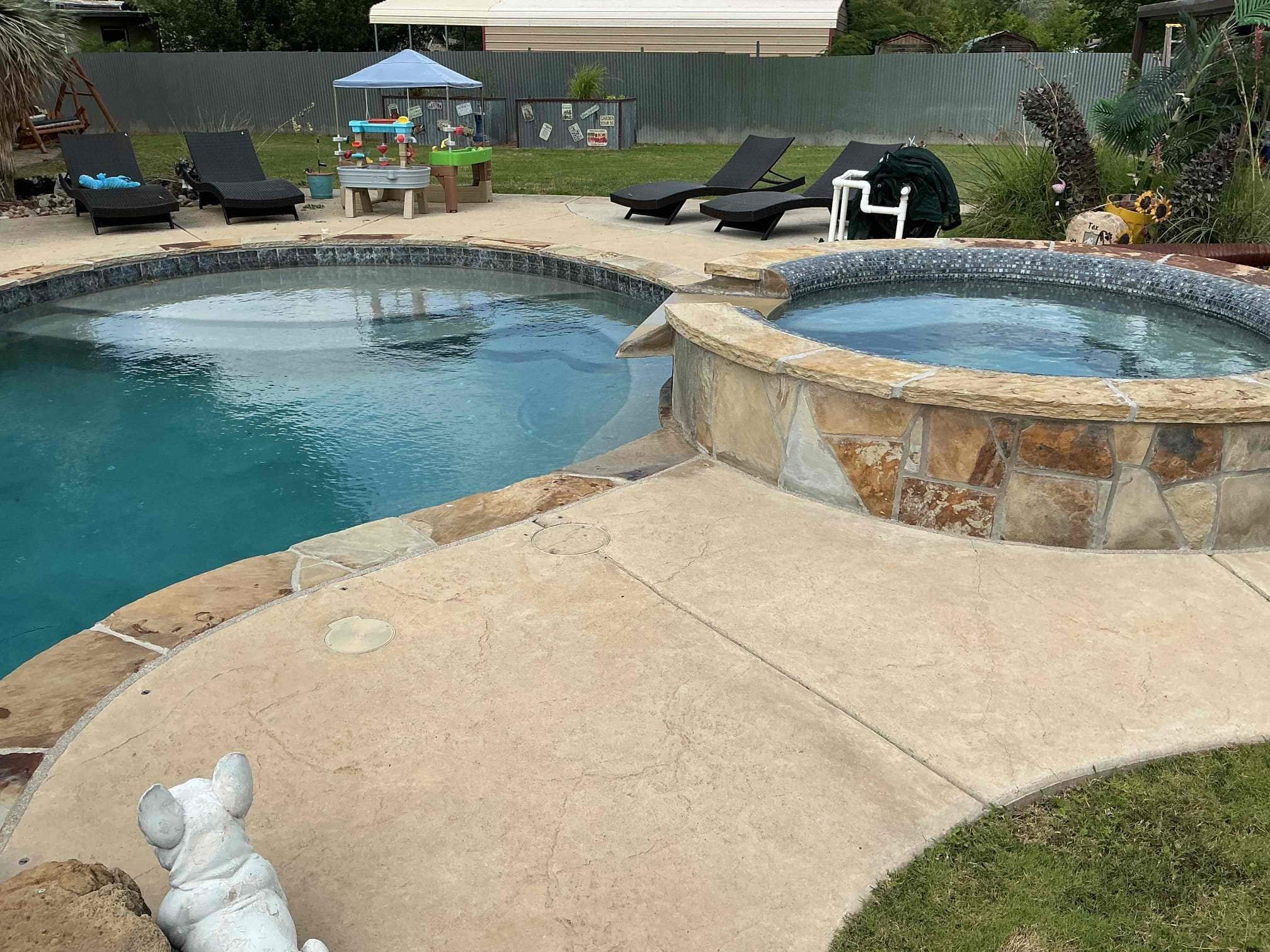 Newark Skimmer by Sink or Swim Pools