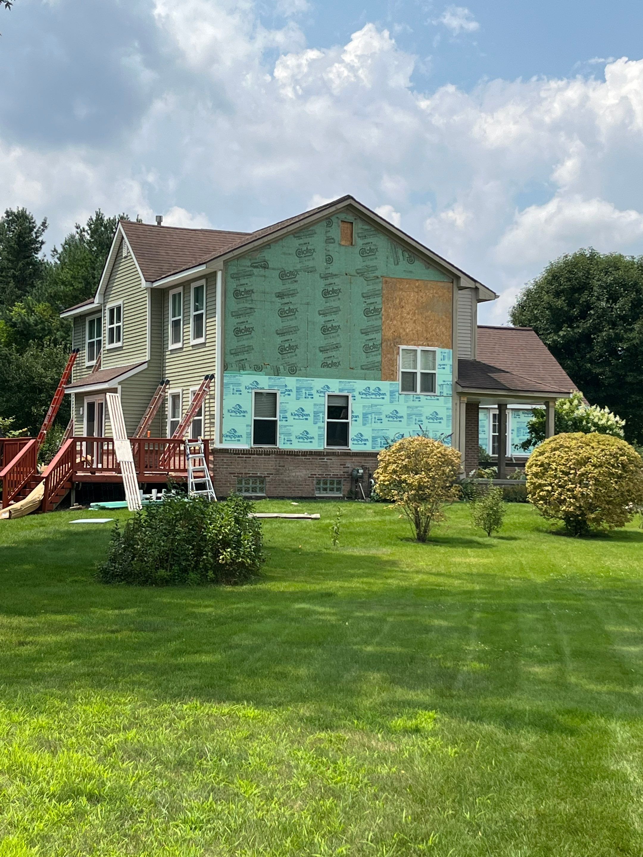 Siding Replacement using Certainteed Restoration Classic D4 by 180 Contractors