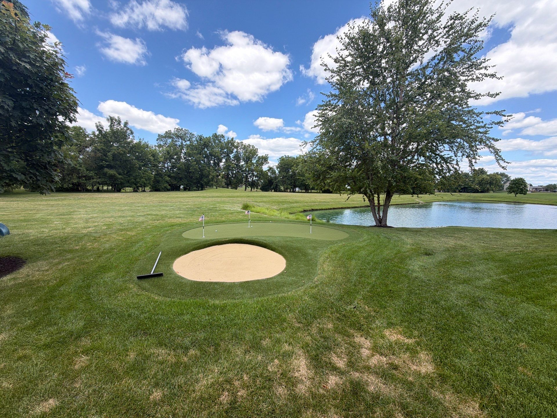 Sand Trap & Putting Green in Noblesville, IN by ForeverLawn NEIN/INDY