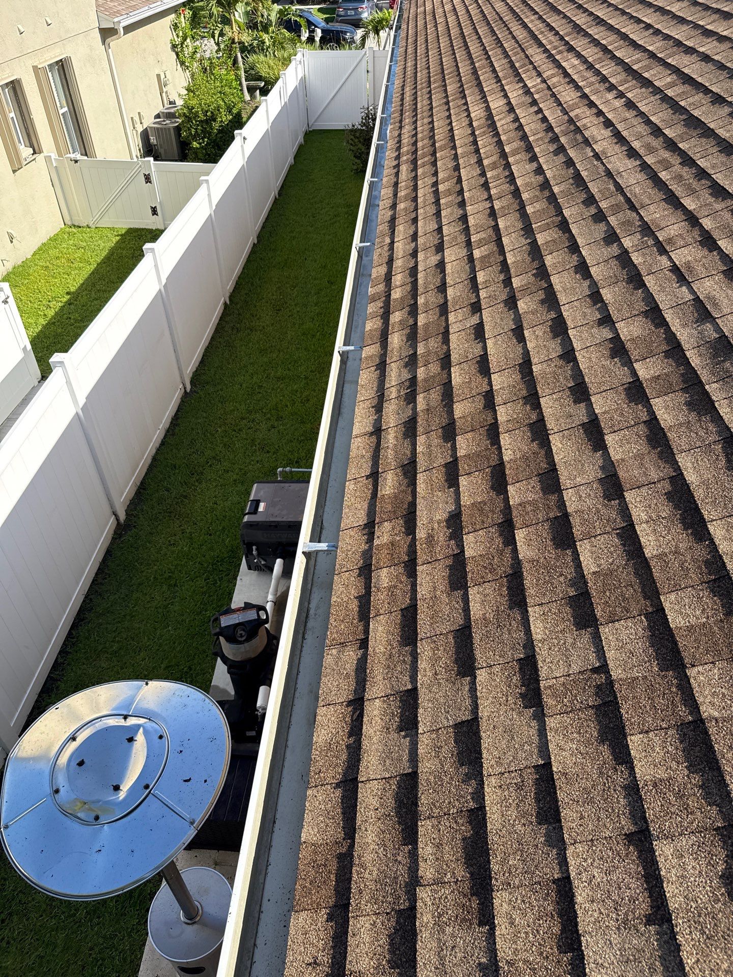 Gutter Cleaning Project – Oakley Place Community, Ellenton, FL by Sunshine AquaWash