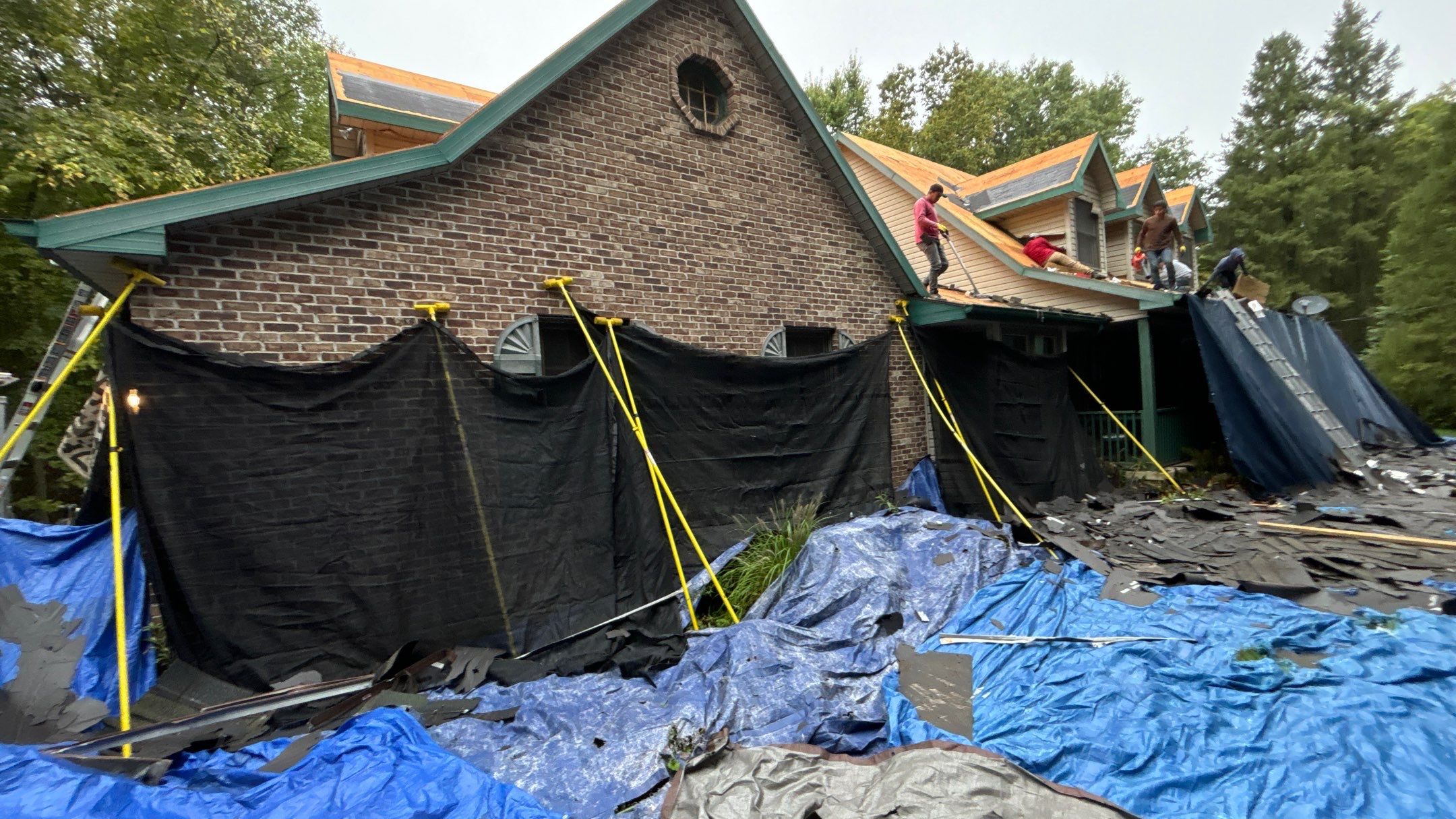 Roof Replacement using Owens Corning Duration by 180 Contractors