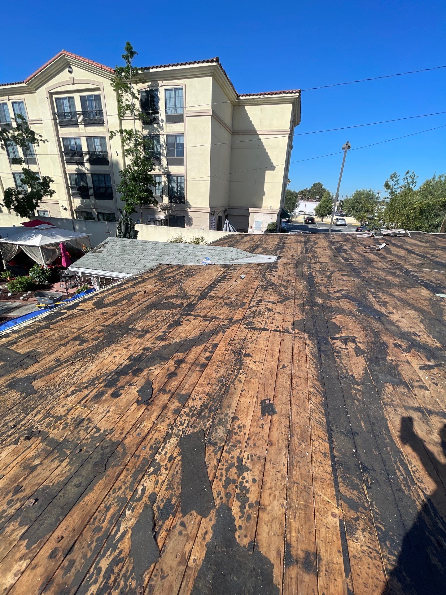 Roof Replacement - Hawaiian Gardens, CA 90716 by Epic Roof Replacement