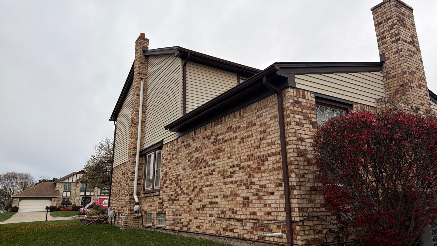 Siding Replacement using Ascend Glacier White by 180 Contractors