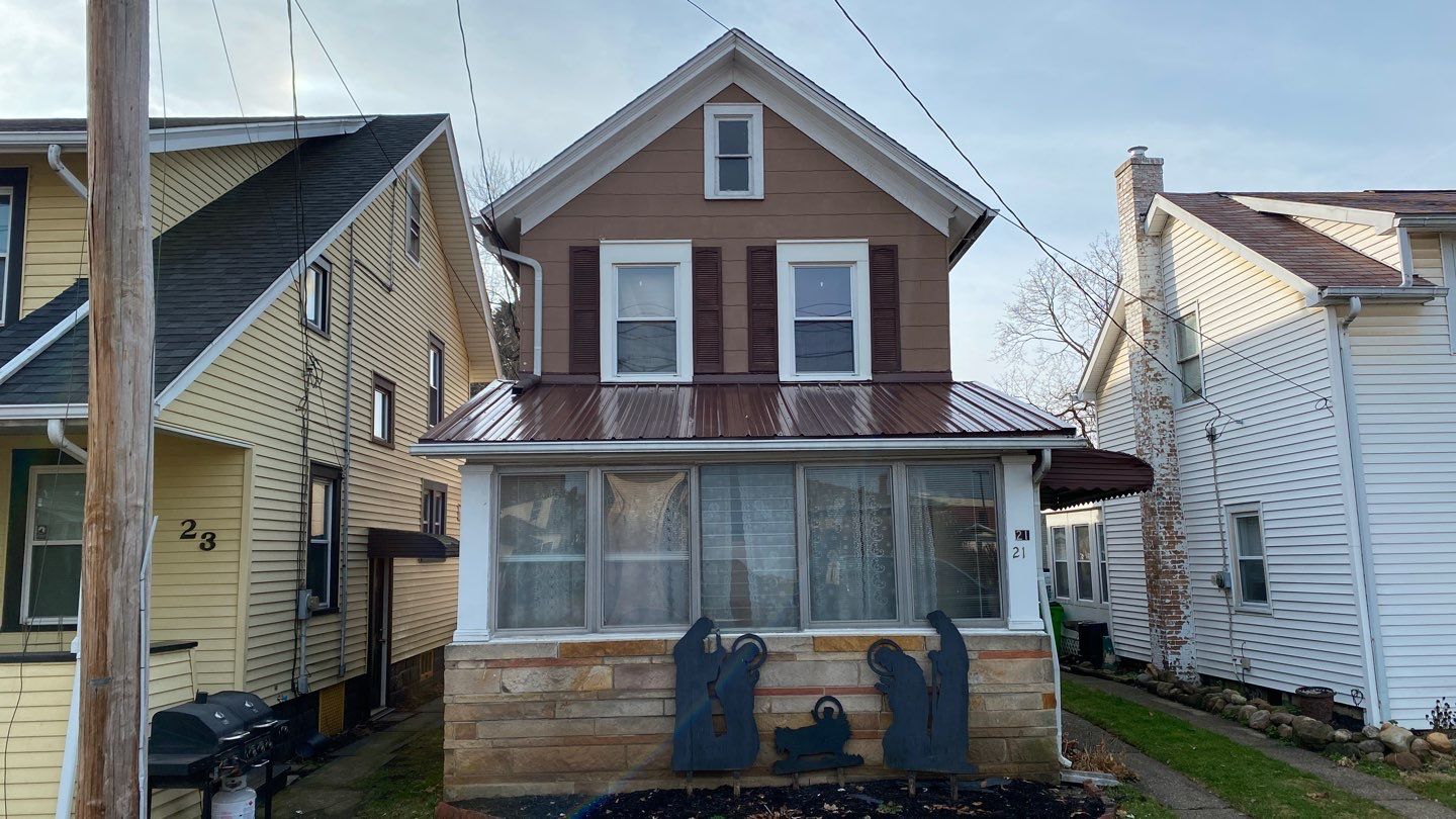 Brenda Facenbaker by Silver Leaf Contracting 