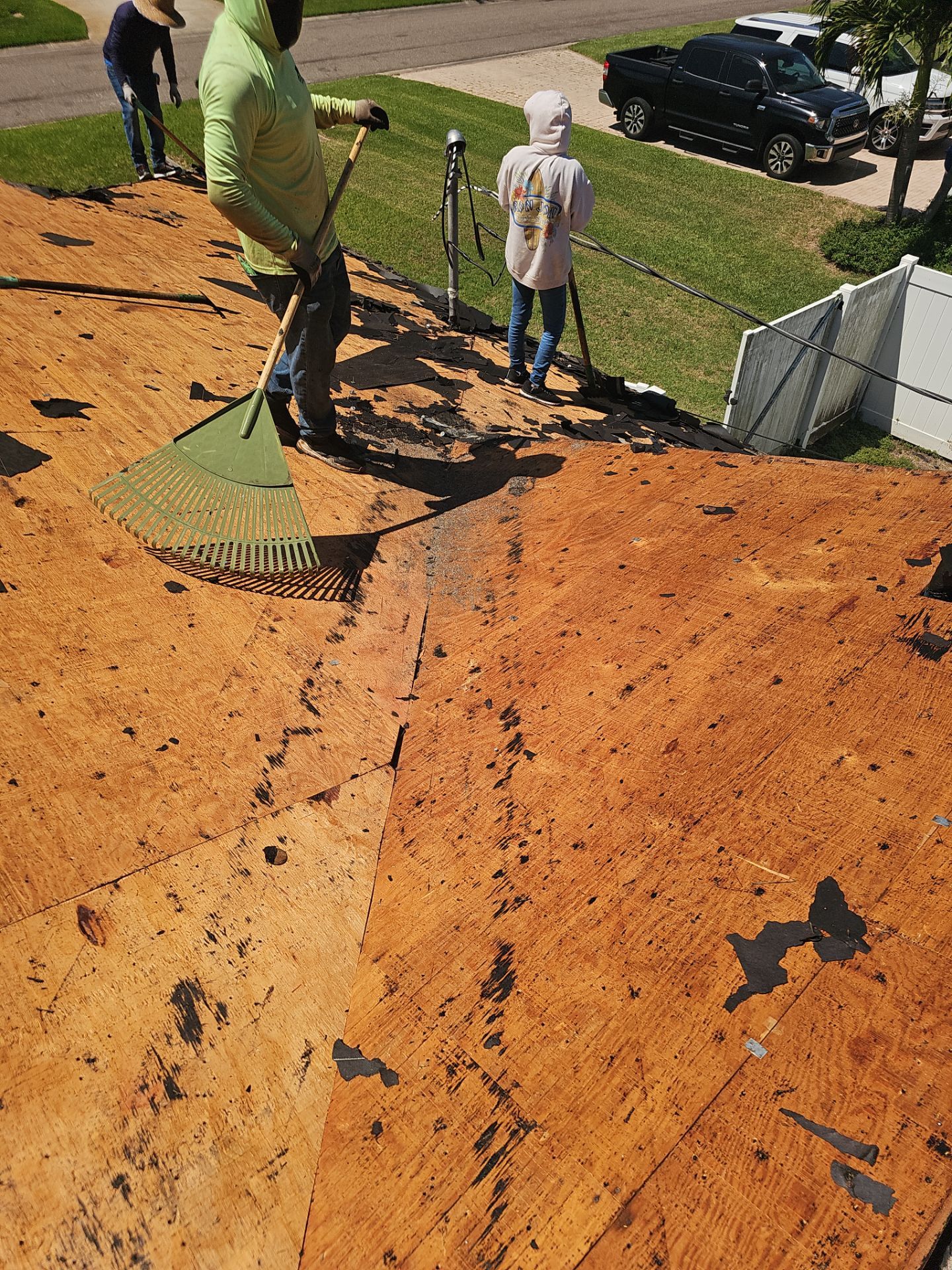 Project in St. Petersburg 33705 by Mitchell Roofing Company LLC 