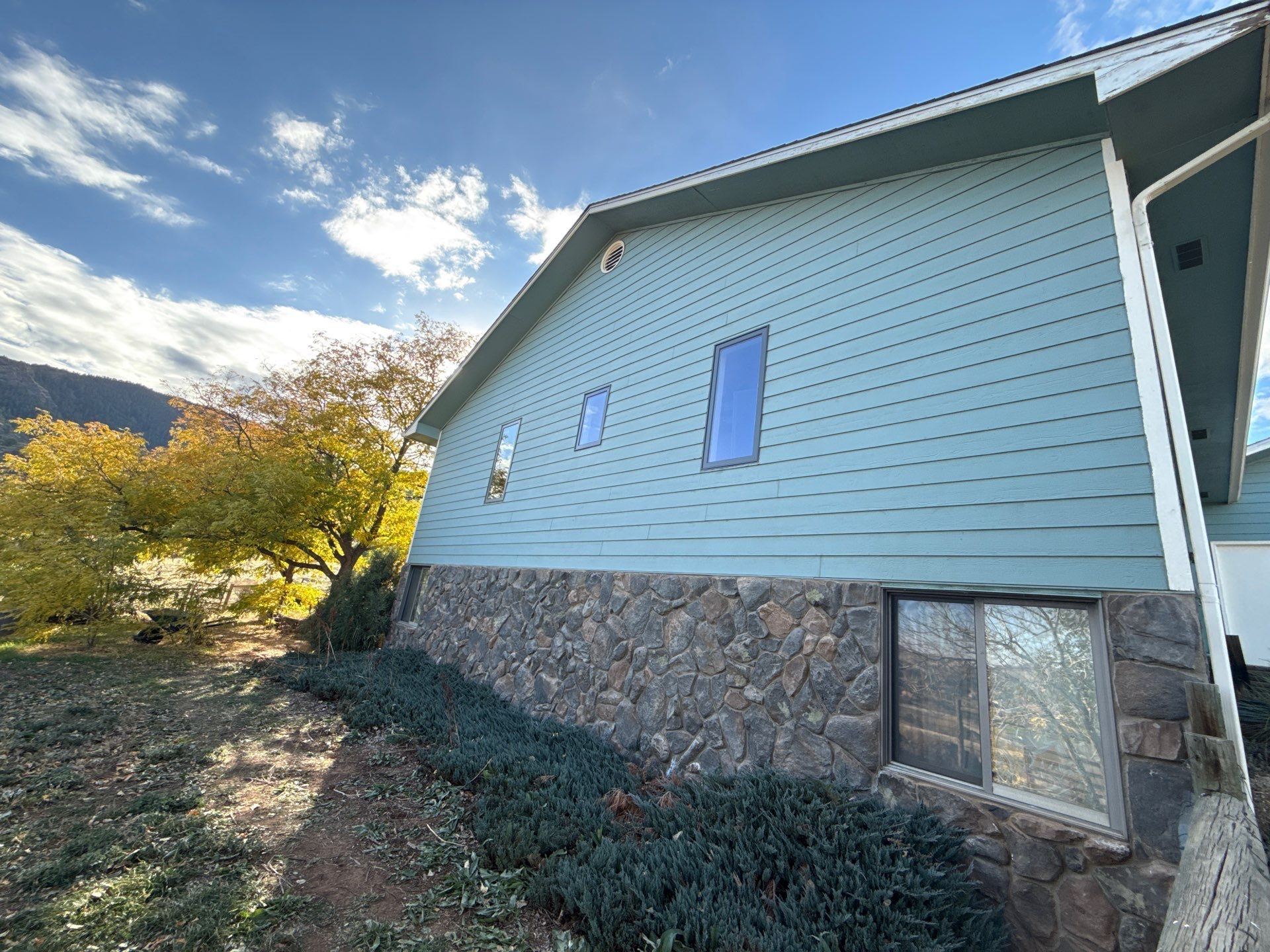 Need new wood windows? Anderson E-Series showcases the home by 1st choice windows and siding