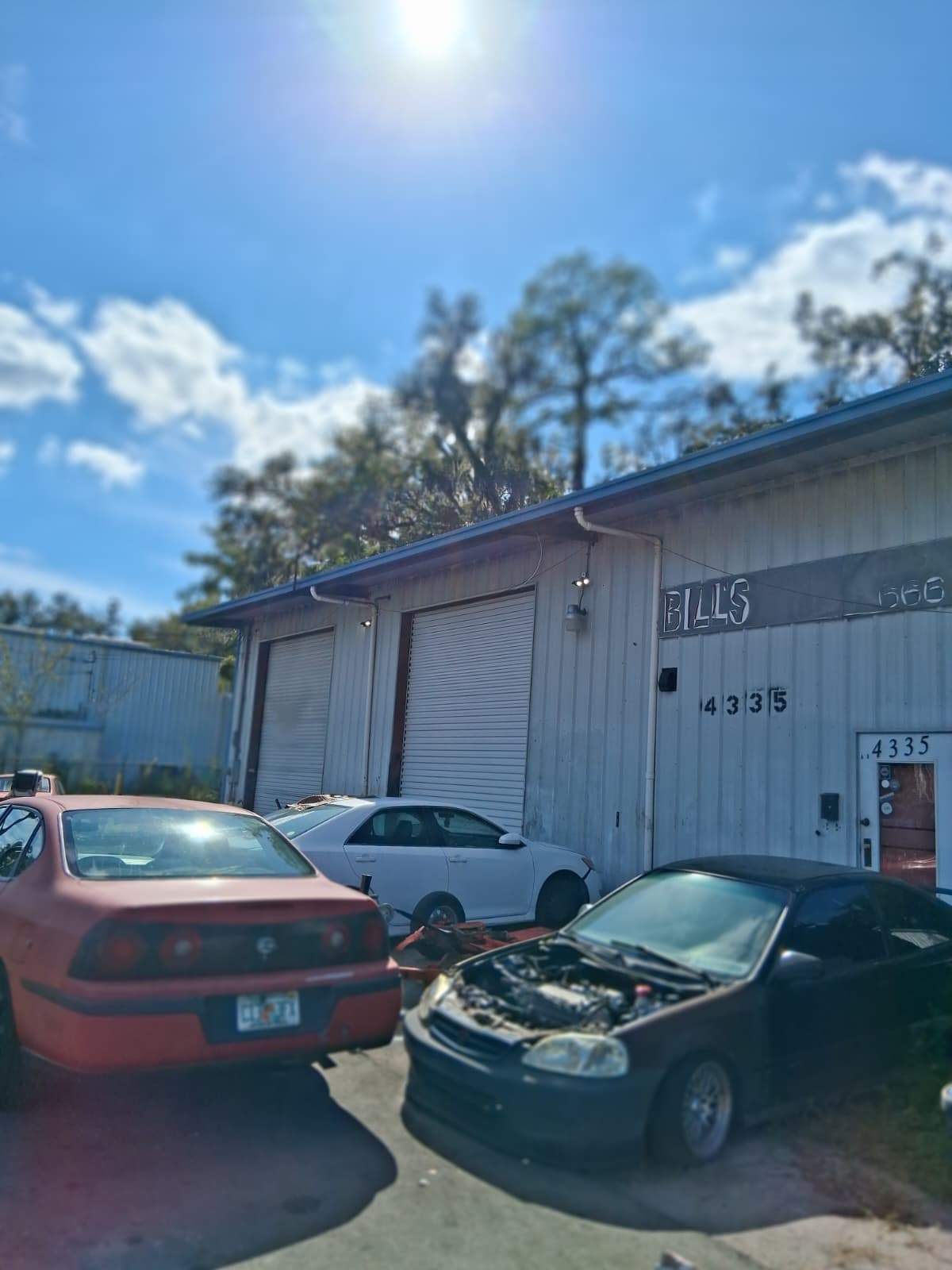 Clean Gutters and Seal Seams in Lakeland FL by Gutter Professors