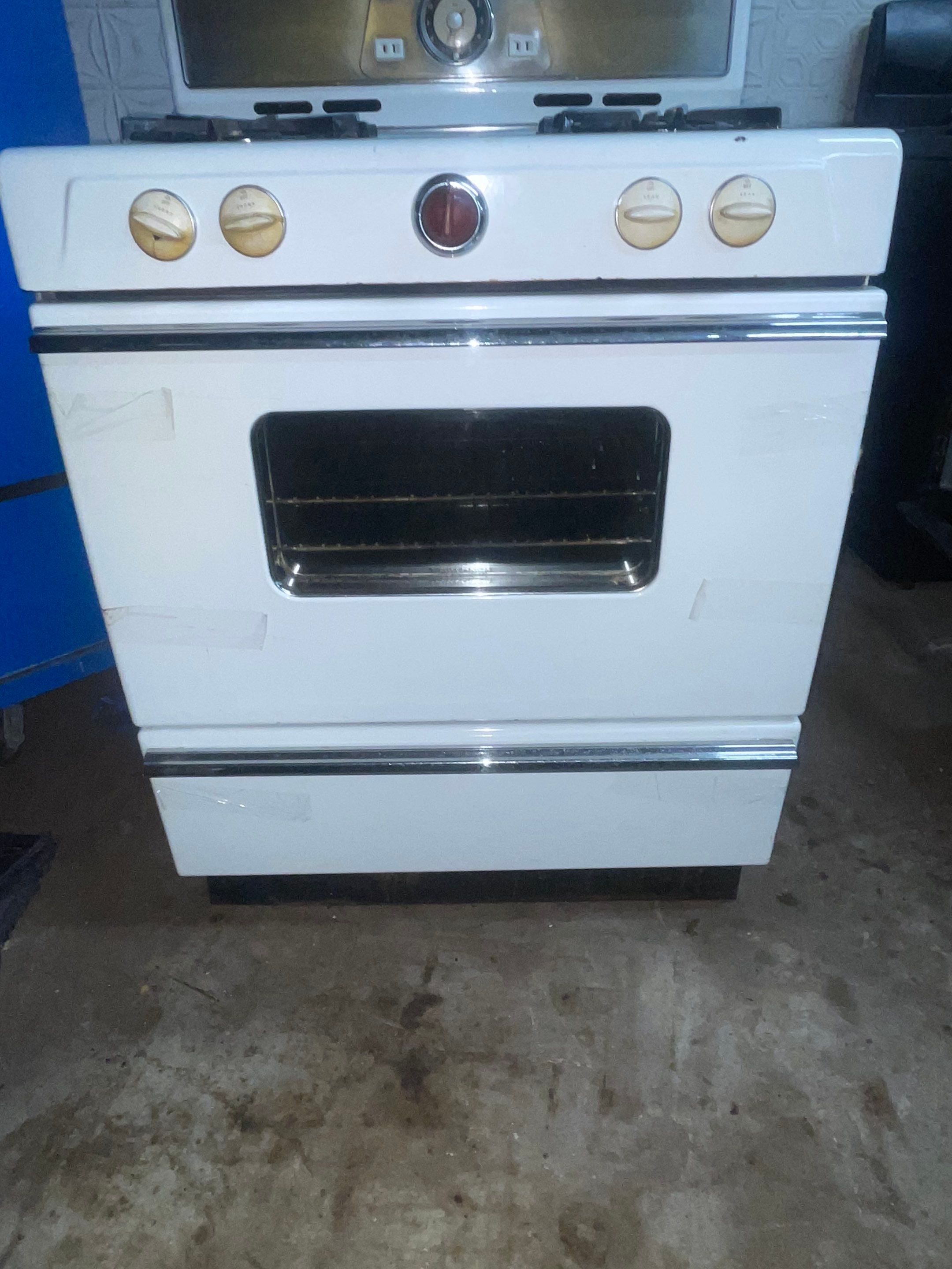 Stoves for Sale as of December 2023 by Belgrove Appliance Inc
