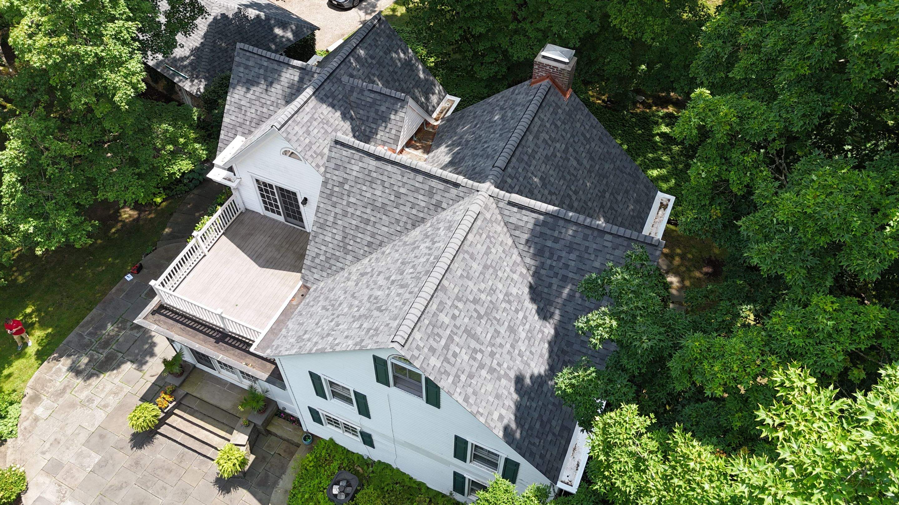 Project in Cortlandt by The Energy Efficient Roofer & George's Seamless Gutters