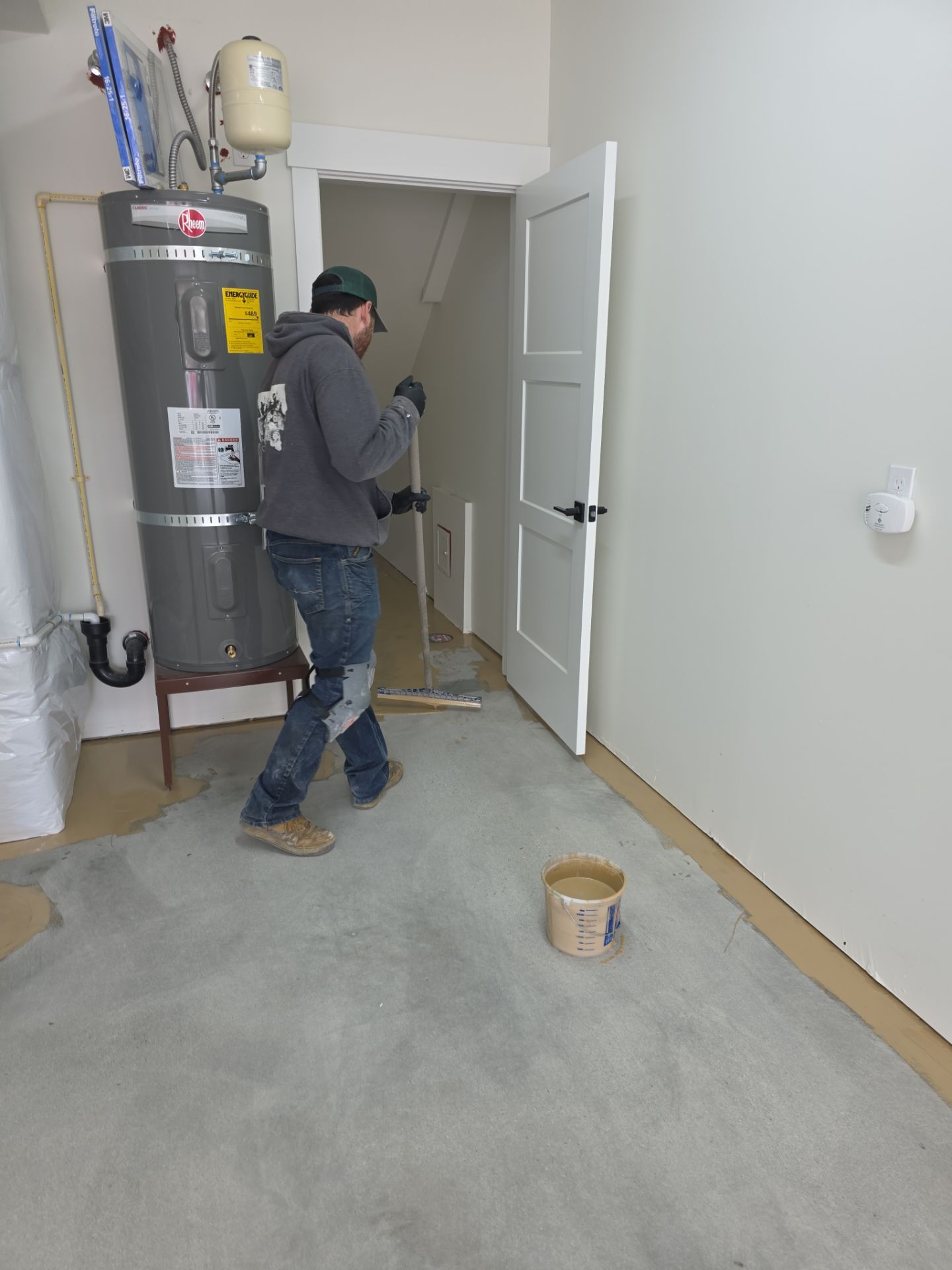 Limestone Hybrid Polyaspartic Garage Floor Coating in Coeur D’Alene by Croc Coatings, LLC