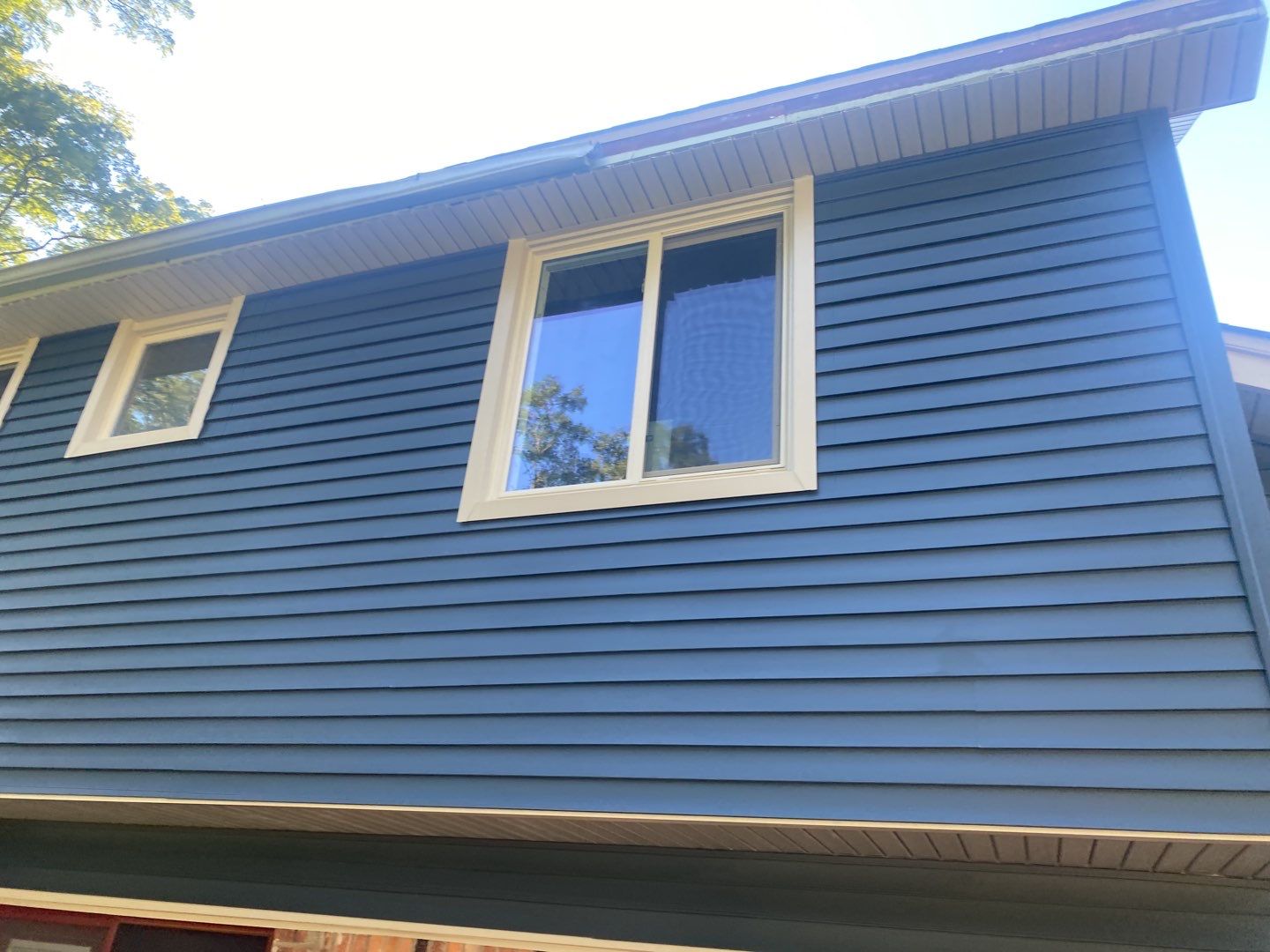 Siding Replacement using CertainTeed Restoration Classic D5 by 180 Contractors