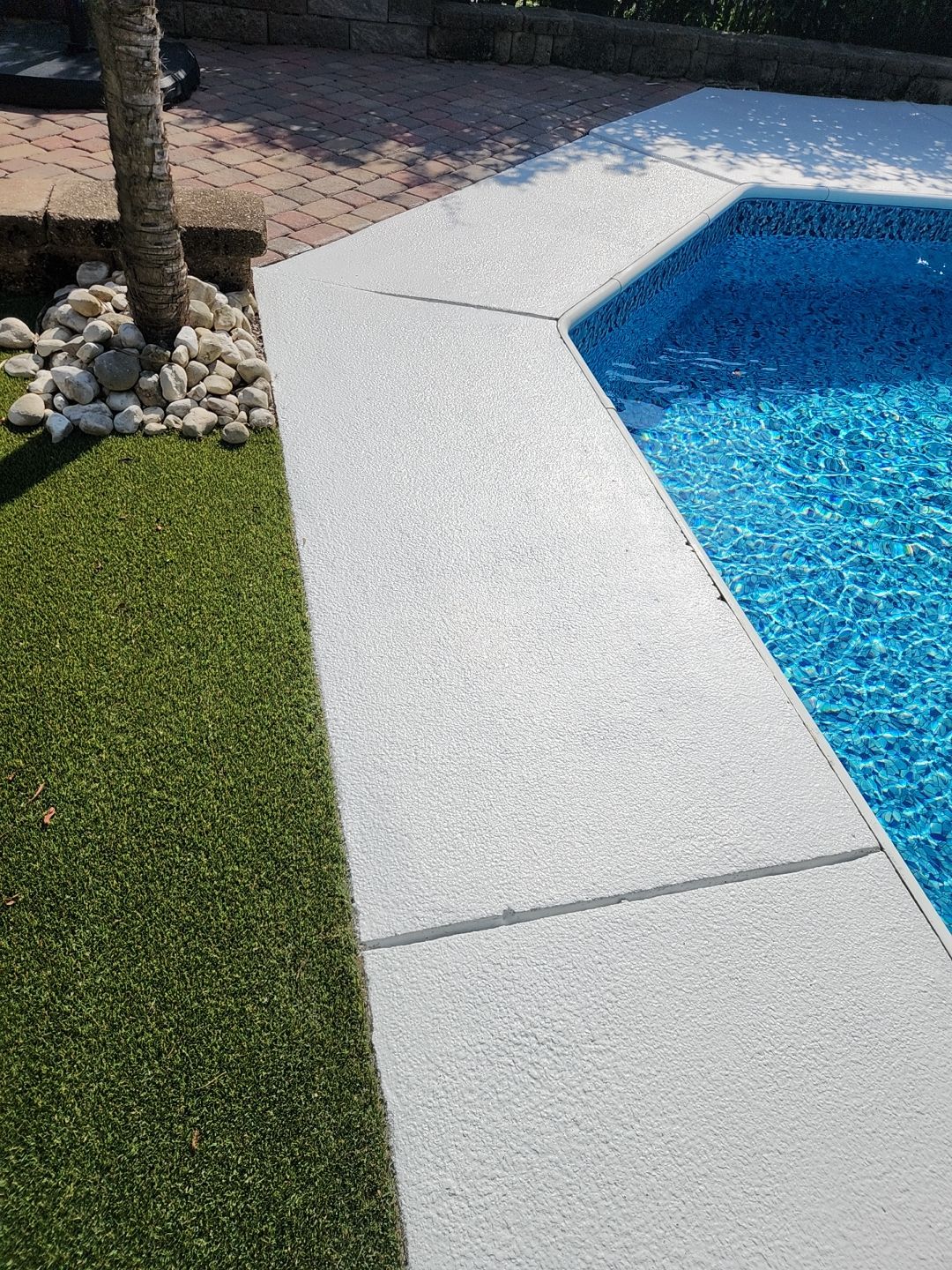 Pool Deck using AcryFin by DuraSeal
