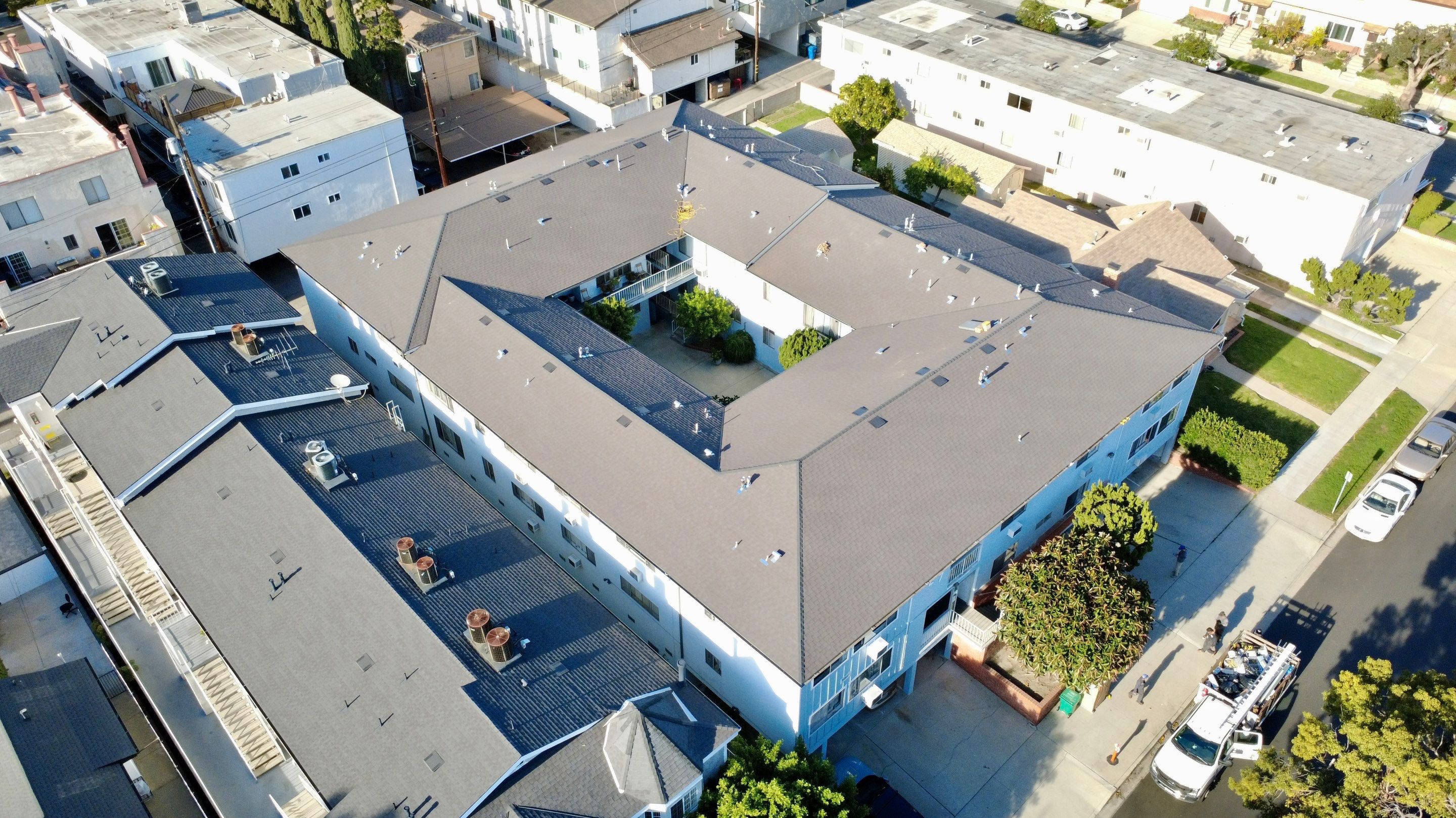 New Roof! Aparmtent Building in Burbank, CA by Hull Brothers Roofing