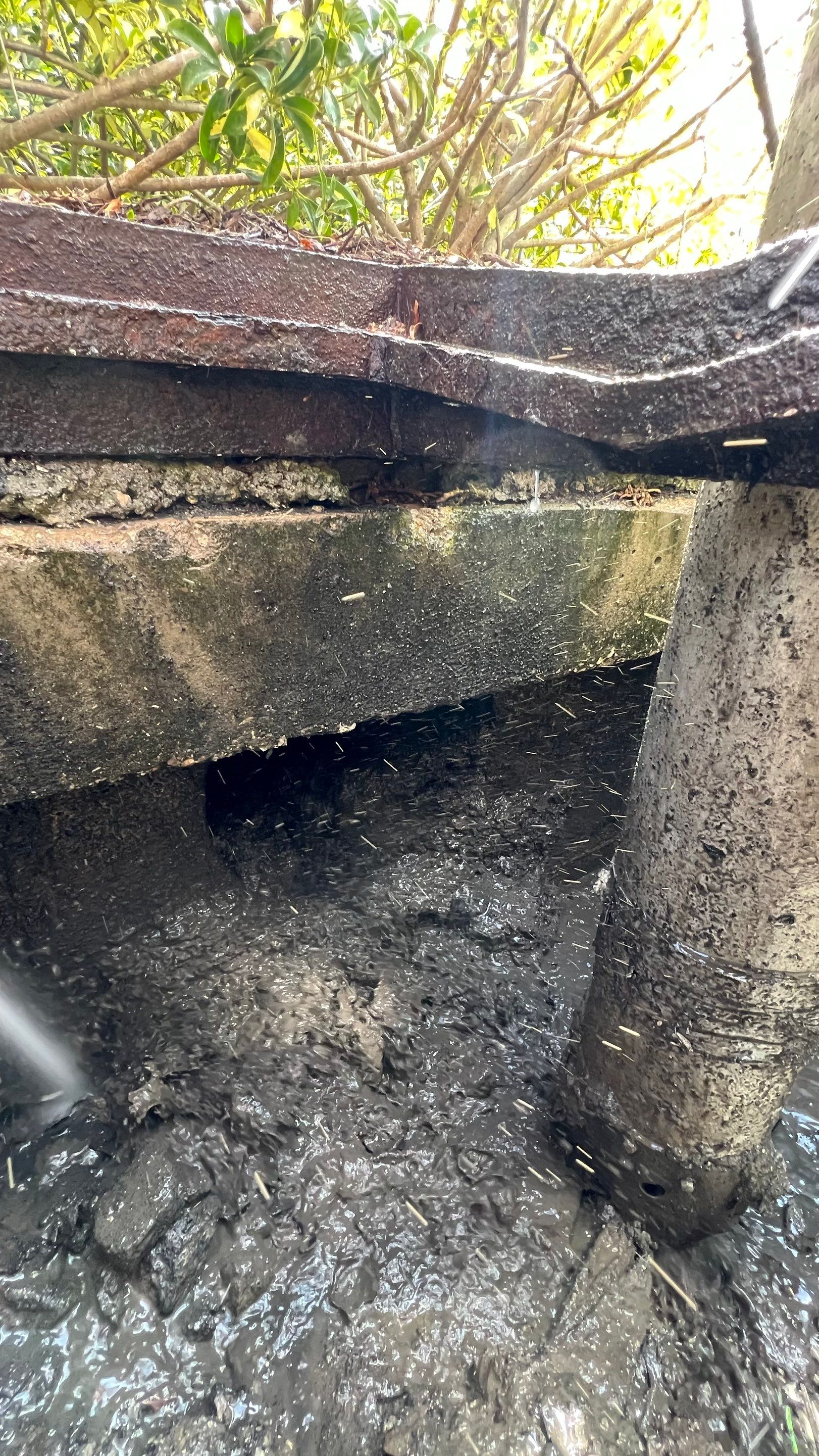 Estero Community Stormwater System Maintenance by APS Power & Water