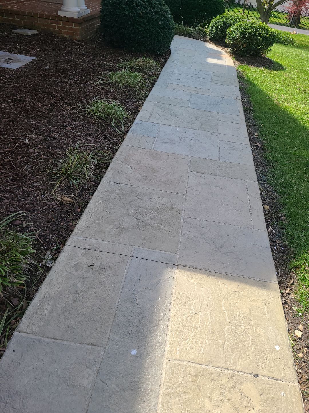 Burke: CertainTeed Landmark Pro Designer Shingles in Max Def Weathered Wood by RM Banning, Inc.