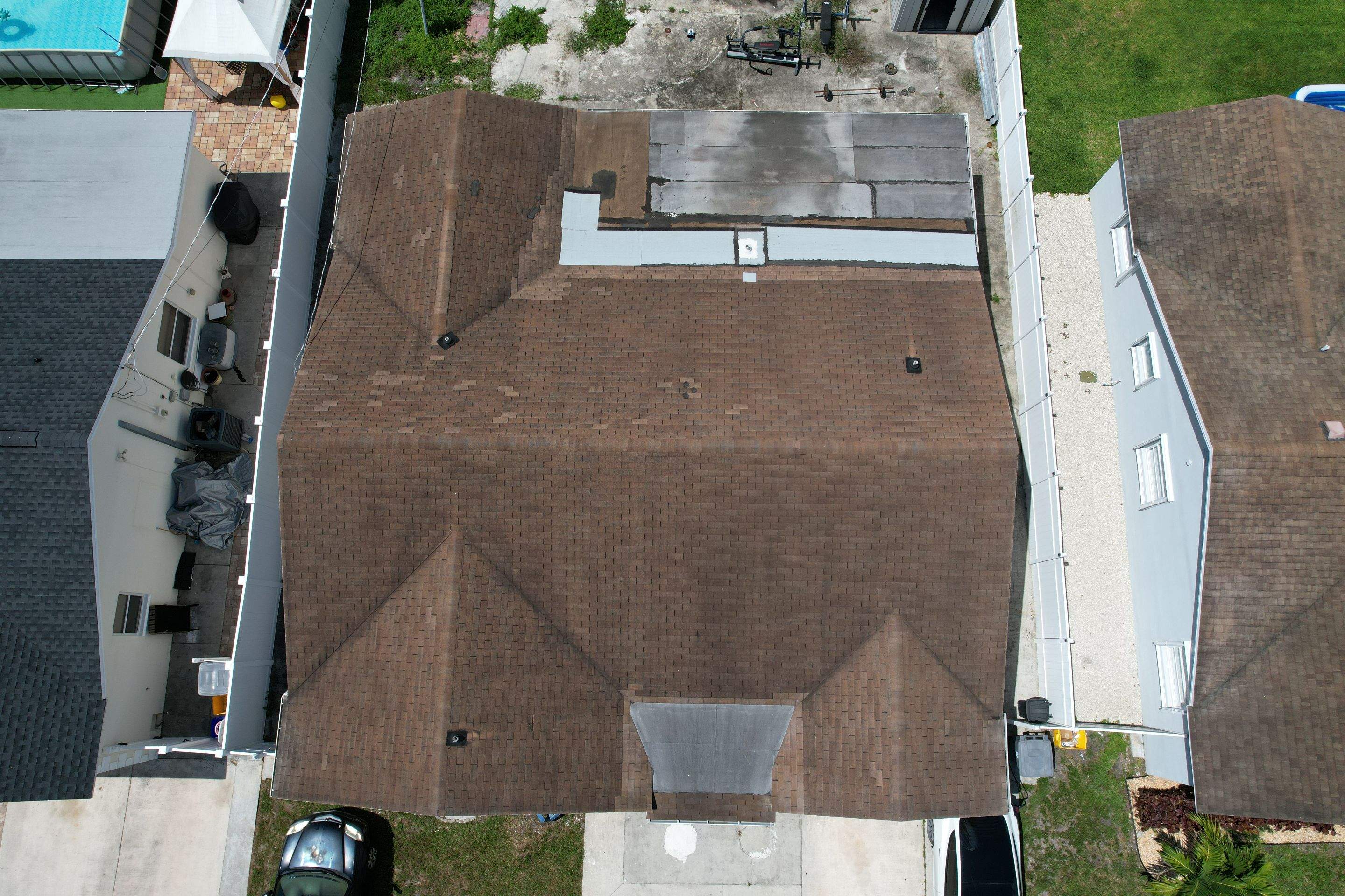 Shingles Roof in Boca Raton by Roofing Recovery
