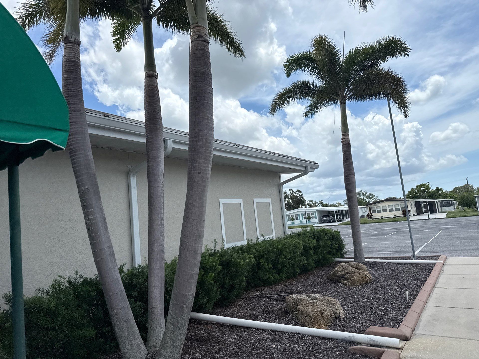 Commercial Seamless Gutter Installation in Palmetto FL by Gutter Professors