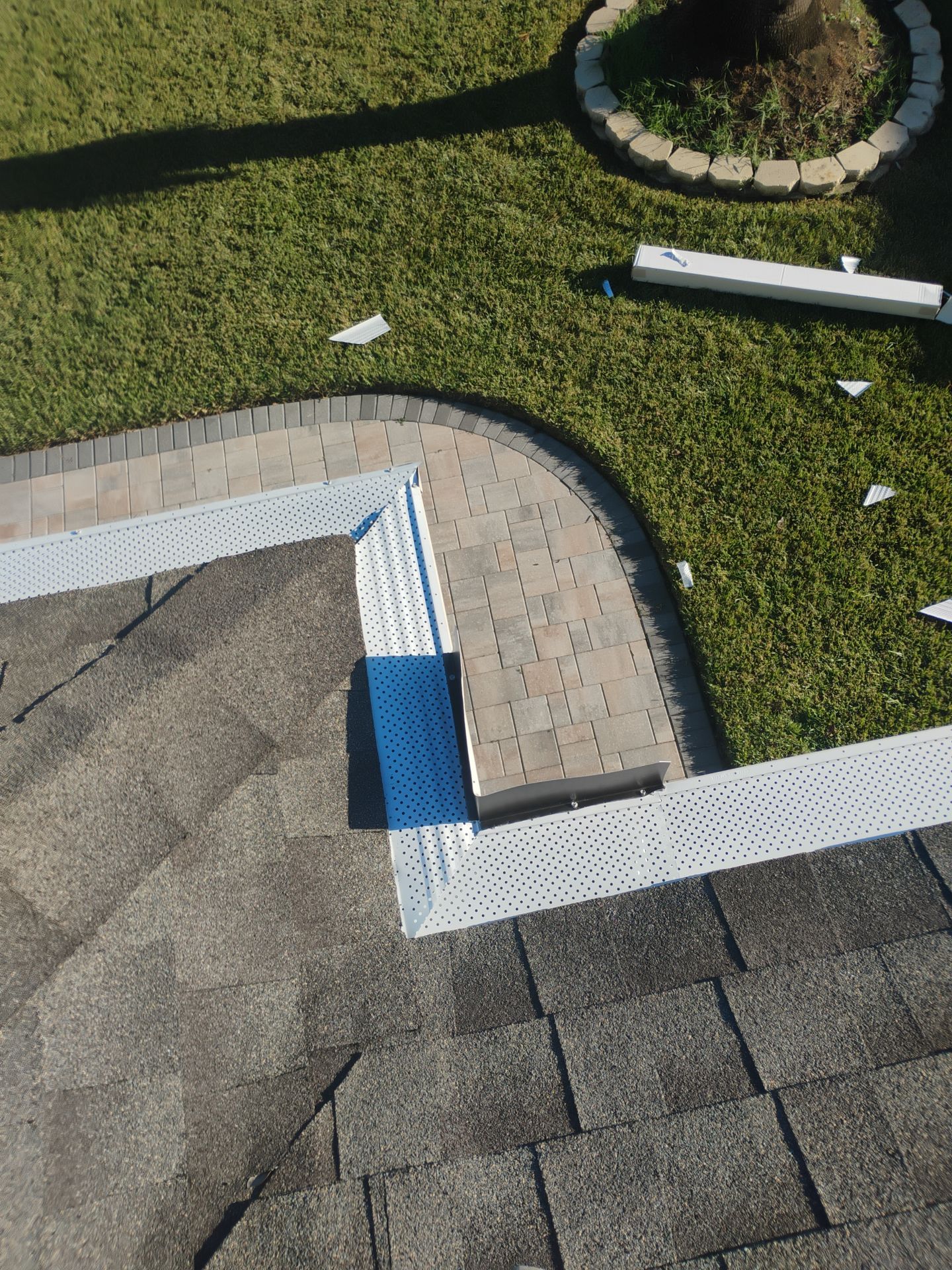 6 inch Seamless Gutters in Sarasota FL by Gutter Professors