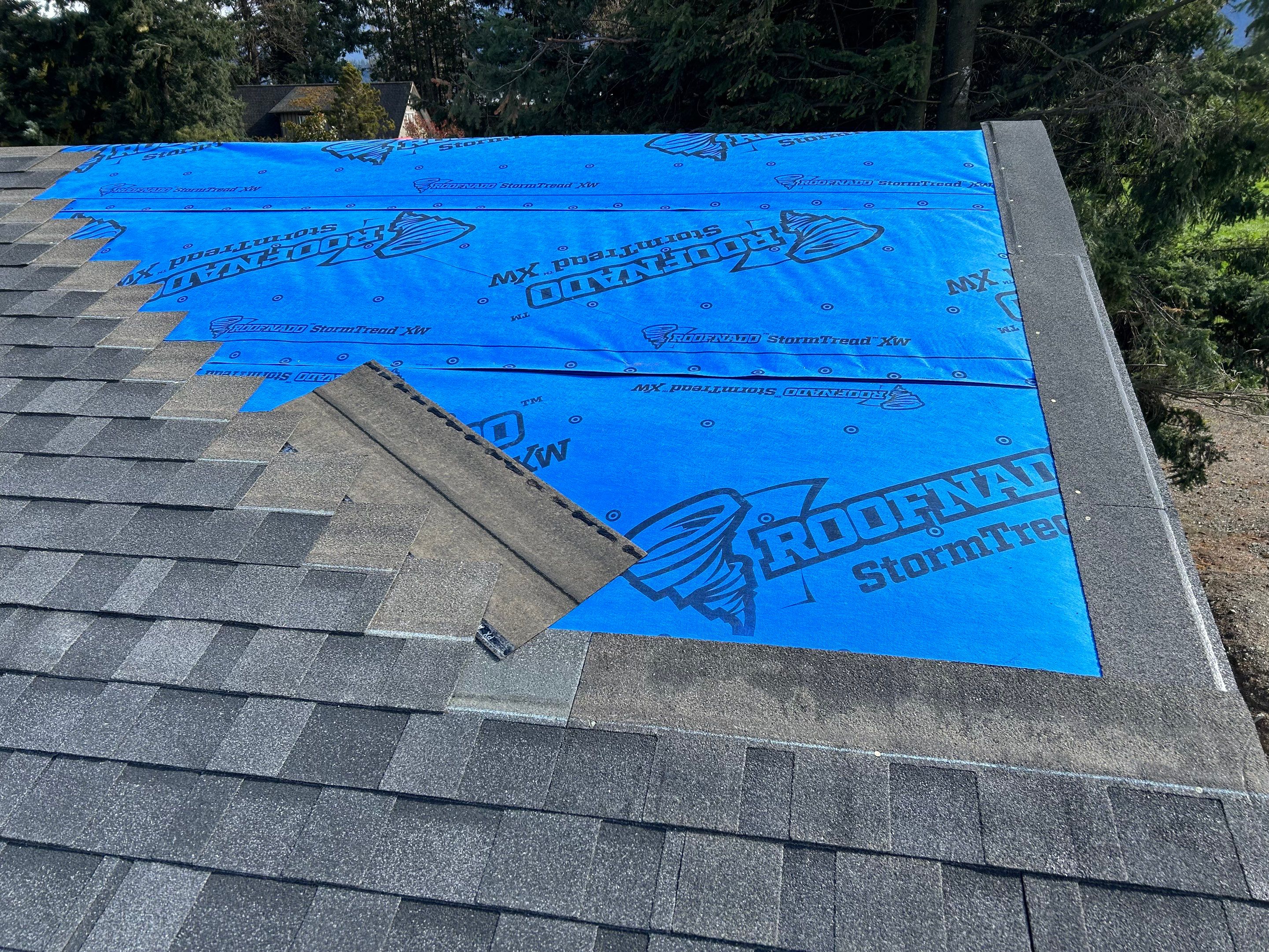 Residential Roofing Installation using IKO Dual Black Biltmore by Top Notch Roofing Inc