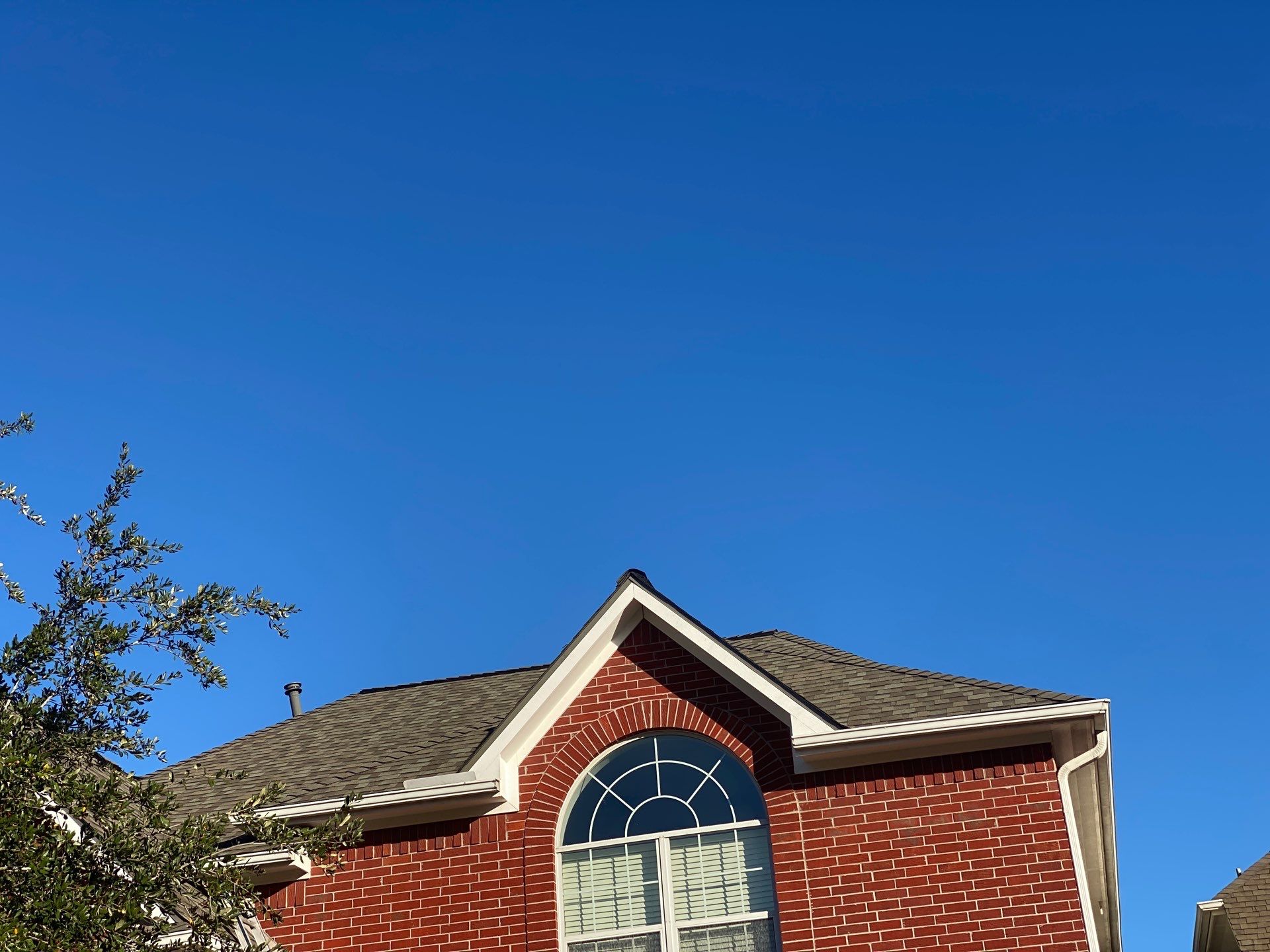 Residential Roofing Installation using Owen's Corning Duration (Lifetime) Shingles by Roof Repair Company